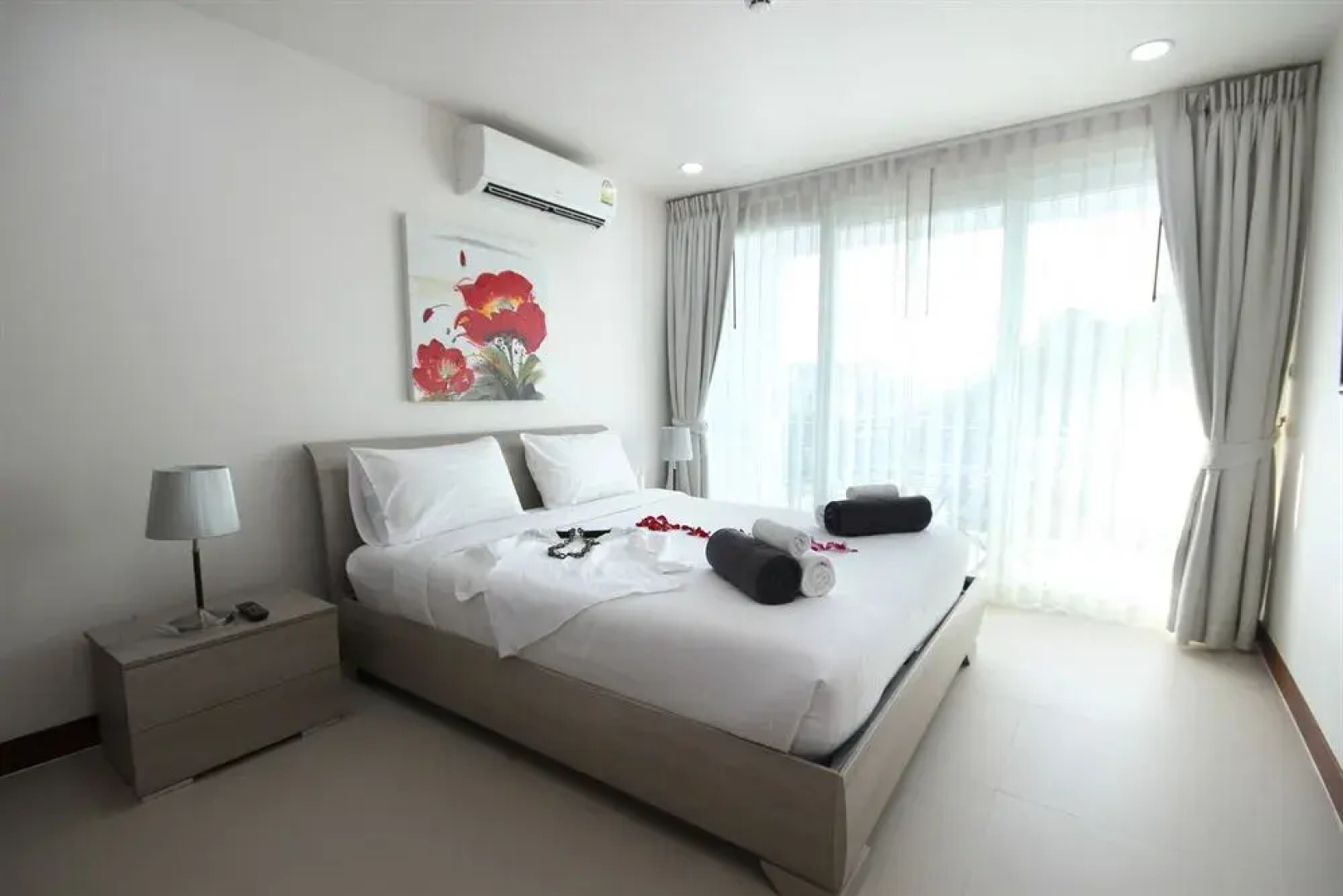 Karon Butterfly Residence