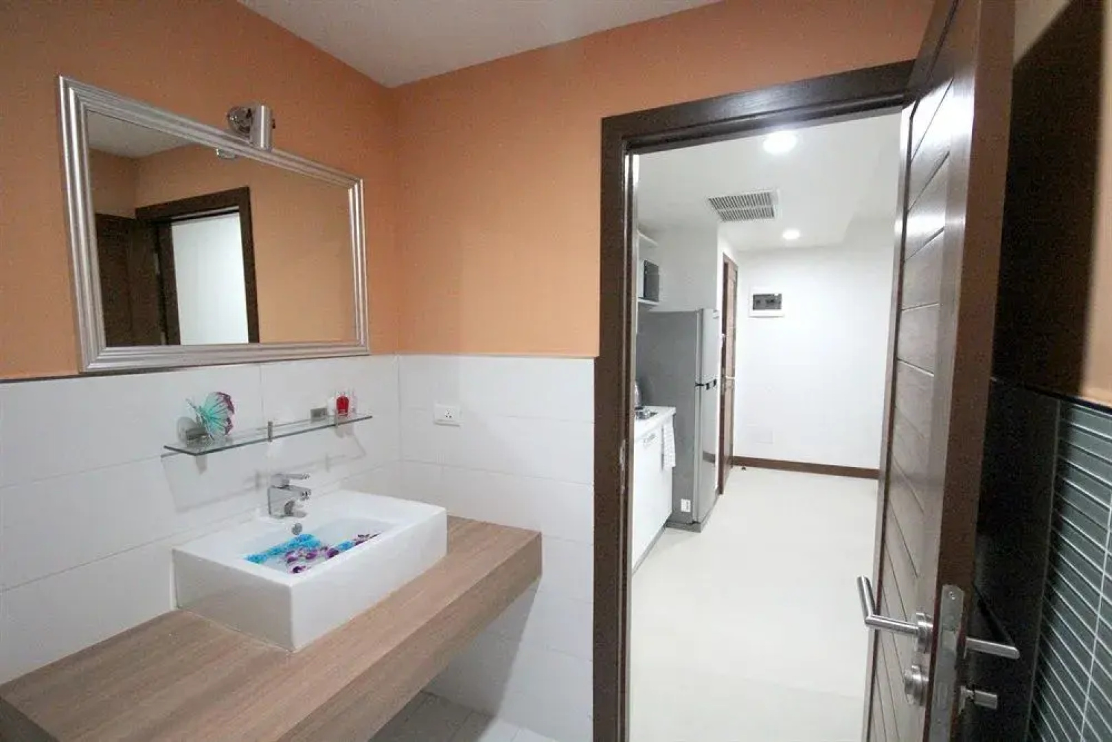 Karon Butterfly Residence