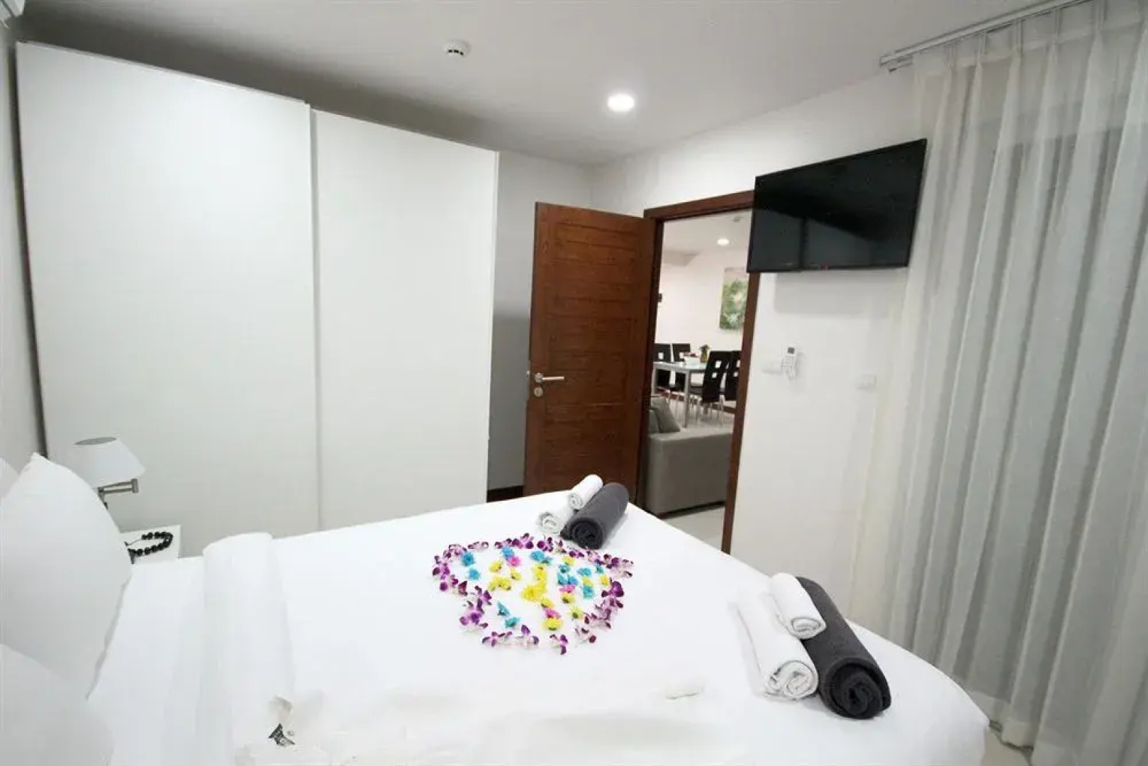 Karon Butterfly Residence
