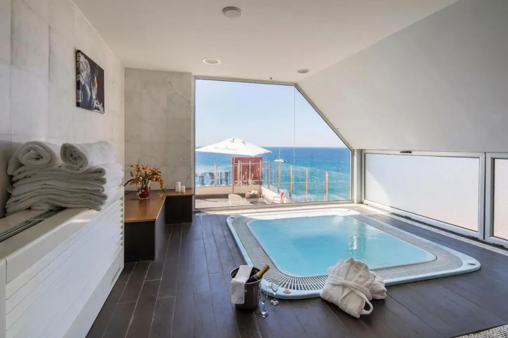 Отель URH Excelsior