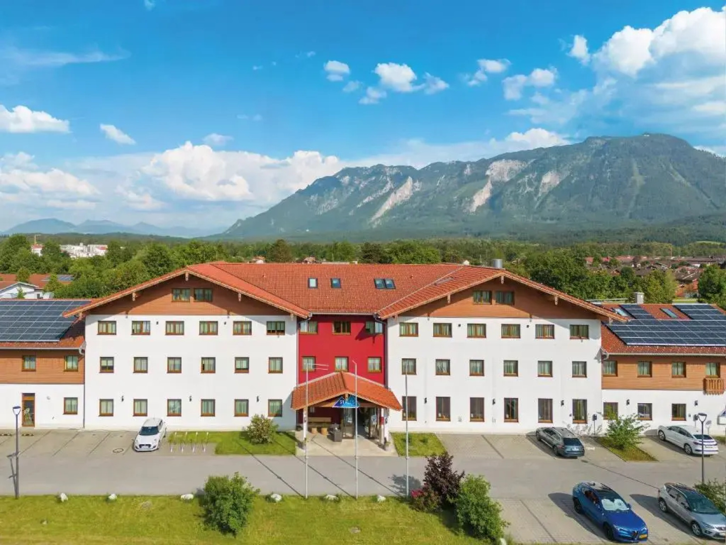 Hey Lou Hotel Piding	