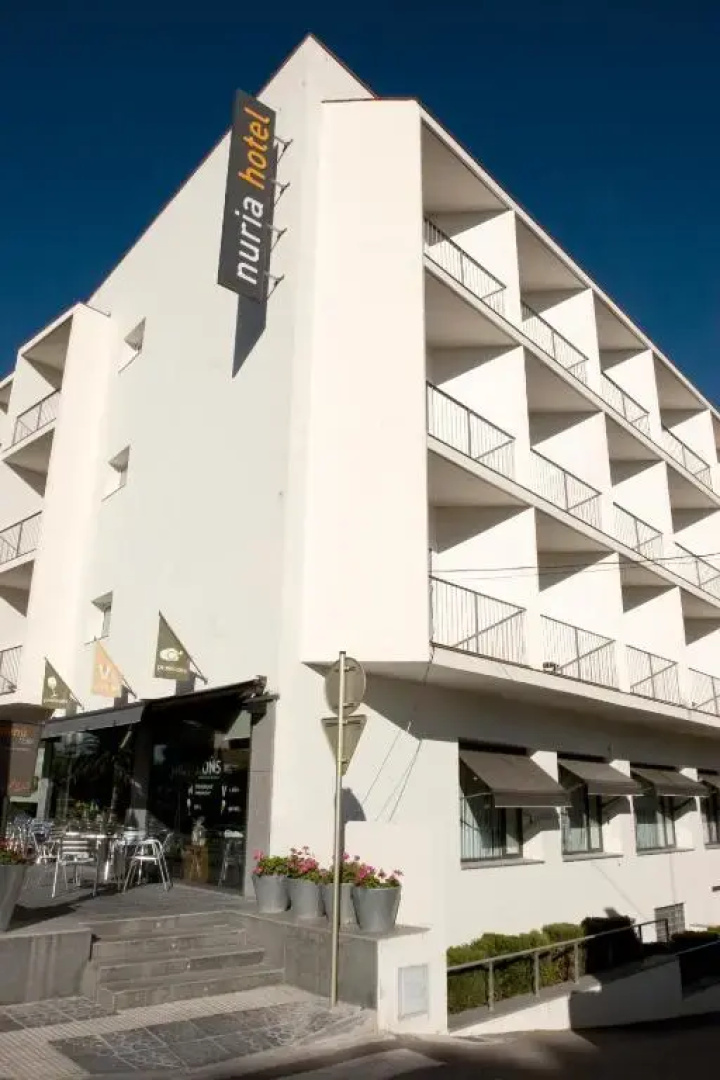 Nuria Hotel
