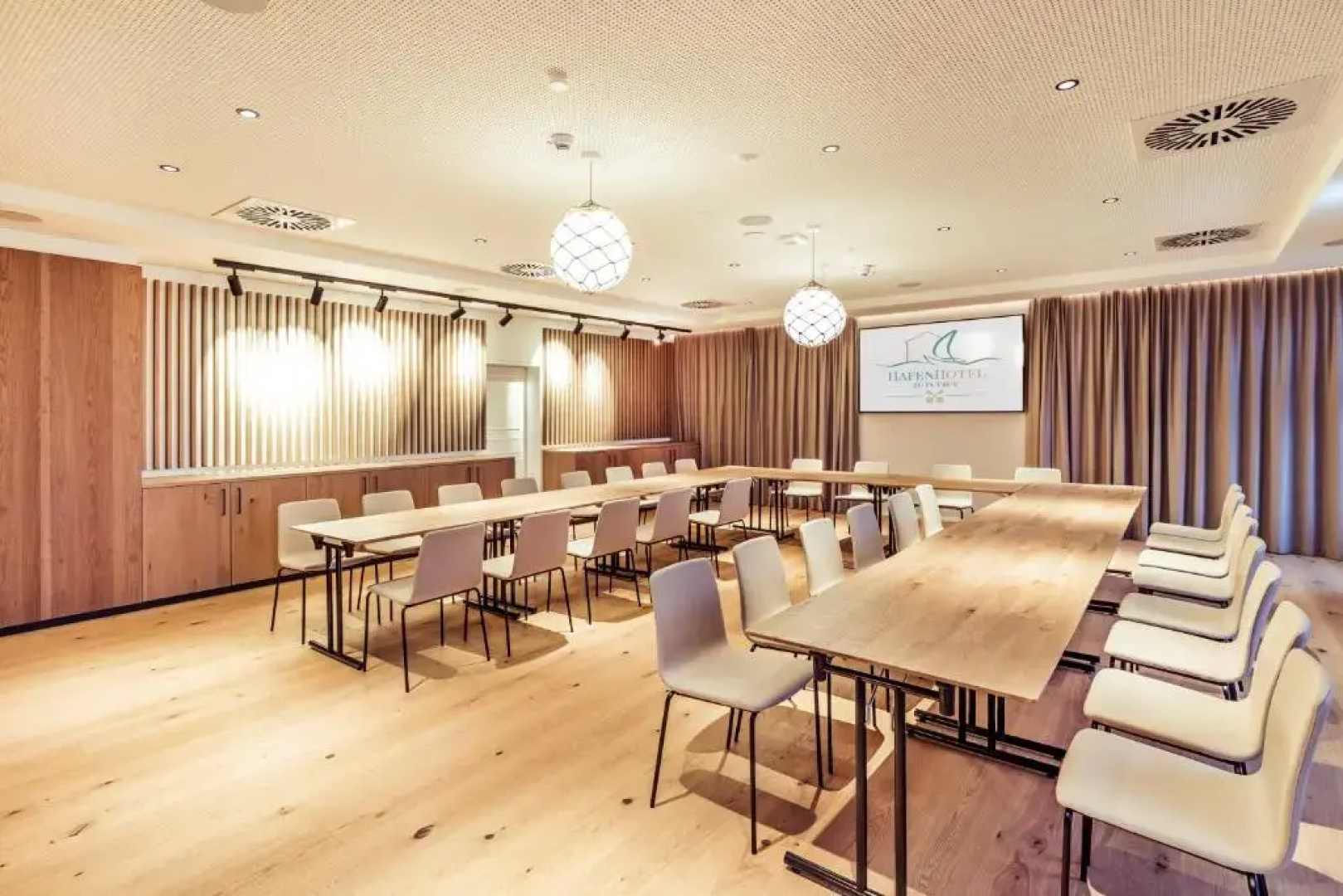 Отель Hafenhotel zu Putbus