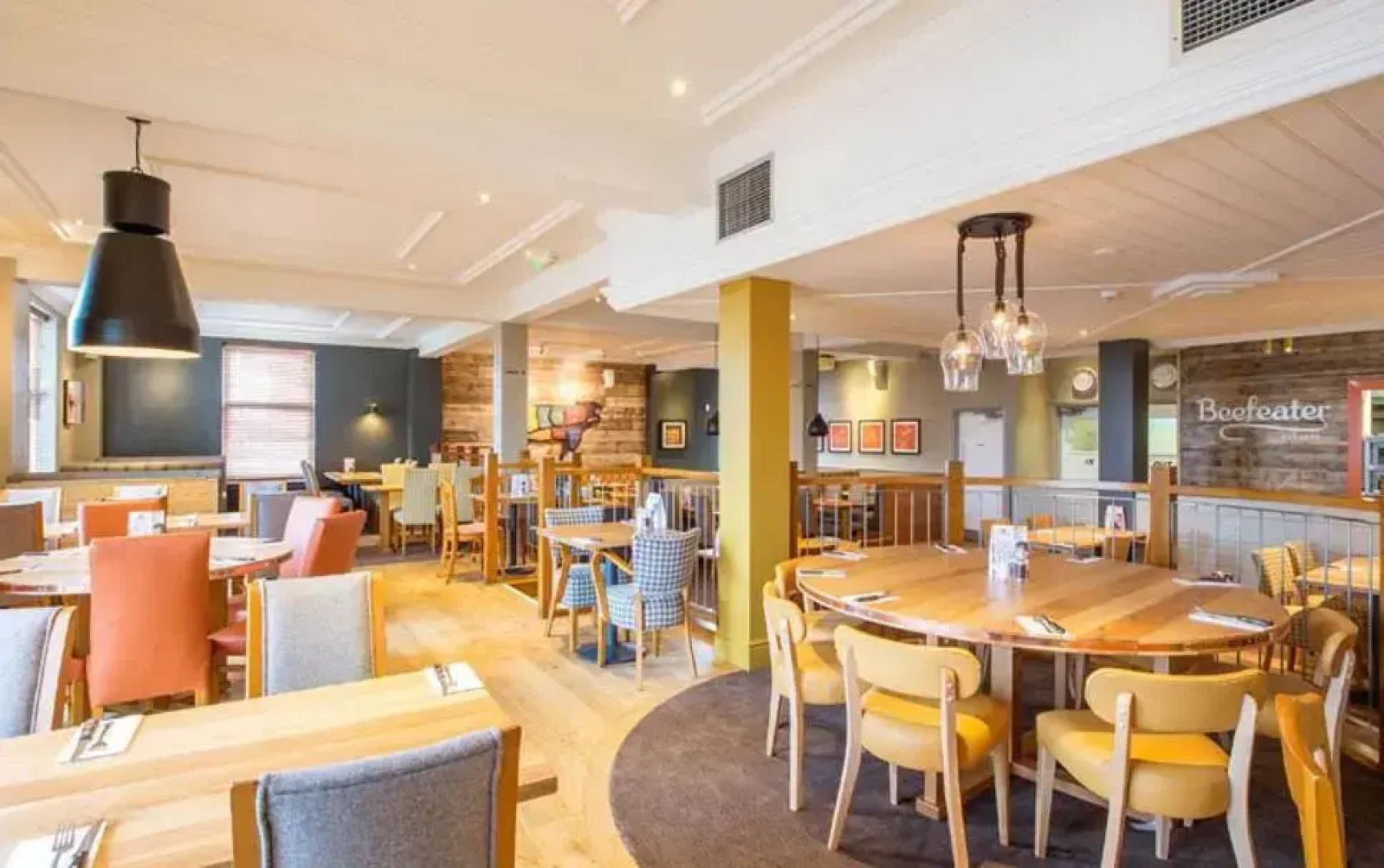 Premier Inn Manchester Salford Quays