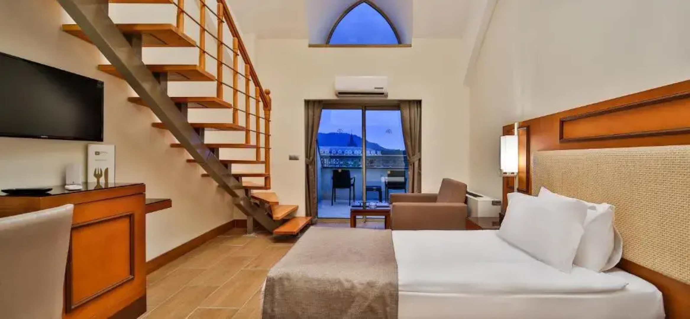 Crystal Prestige Pearl Collection