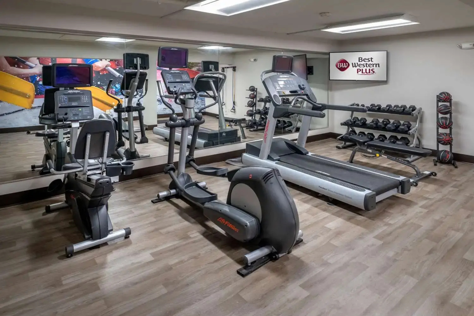 Best Western Plus Hotel Beckley Inn