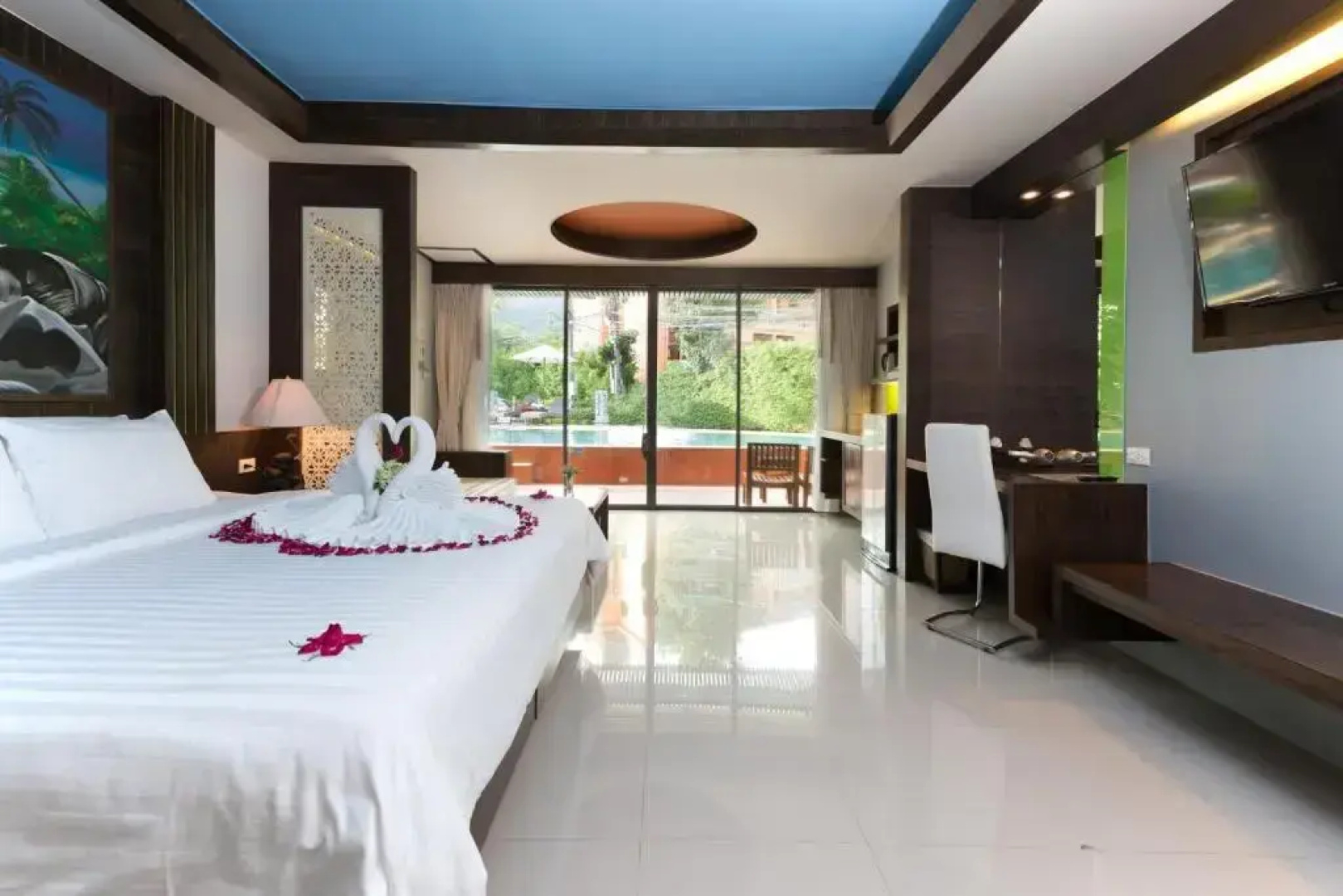 Отель Naina Resort & Spa
