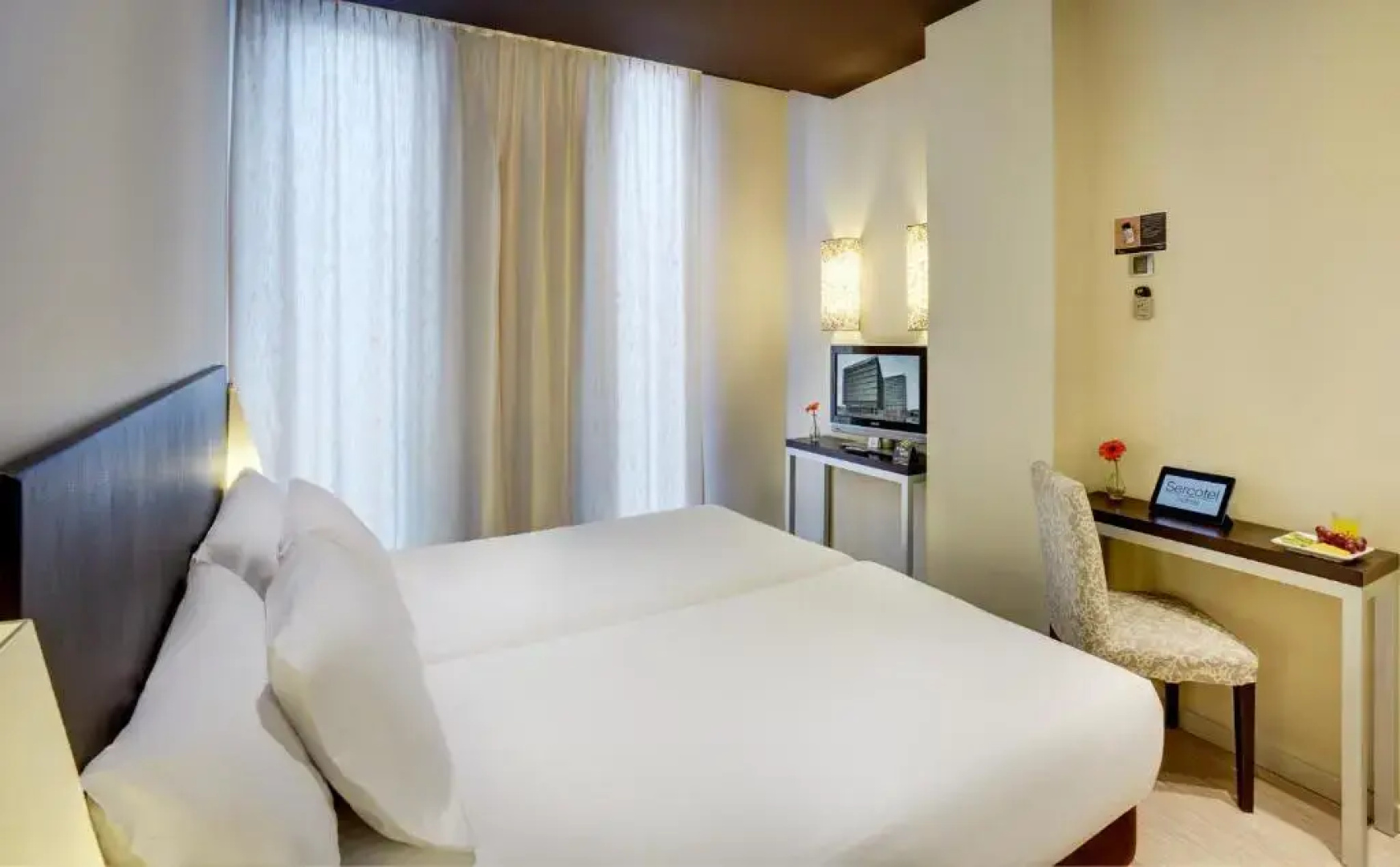 Отель Sercotel Boulevard Vitoria