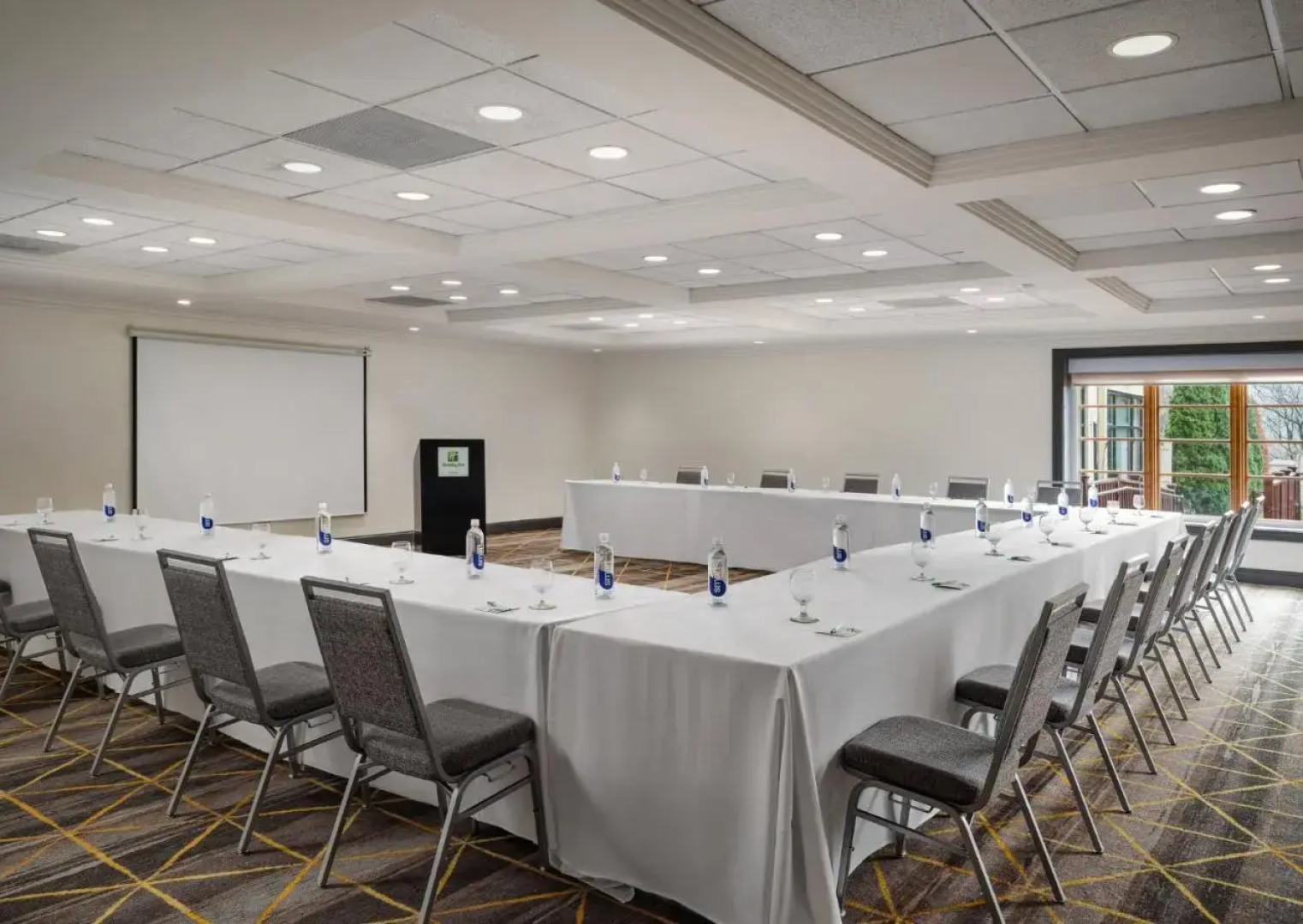 Holiday Inn Boston - Dedham Hotel & Conference Center by IHG