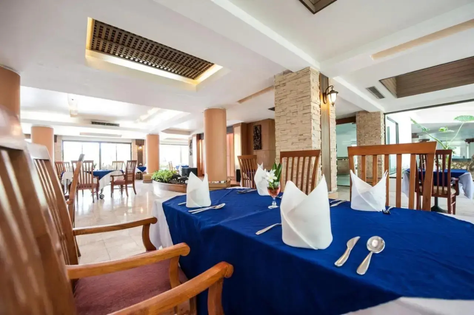Phi Phi Island Cabana Hotel