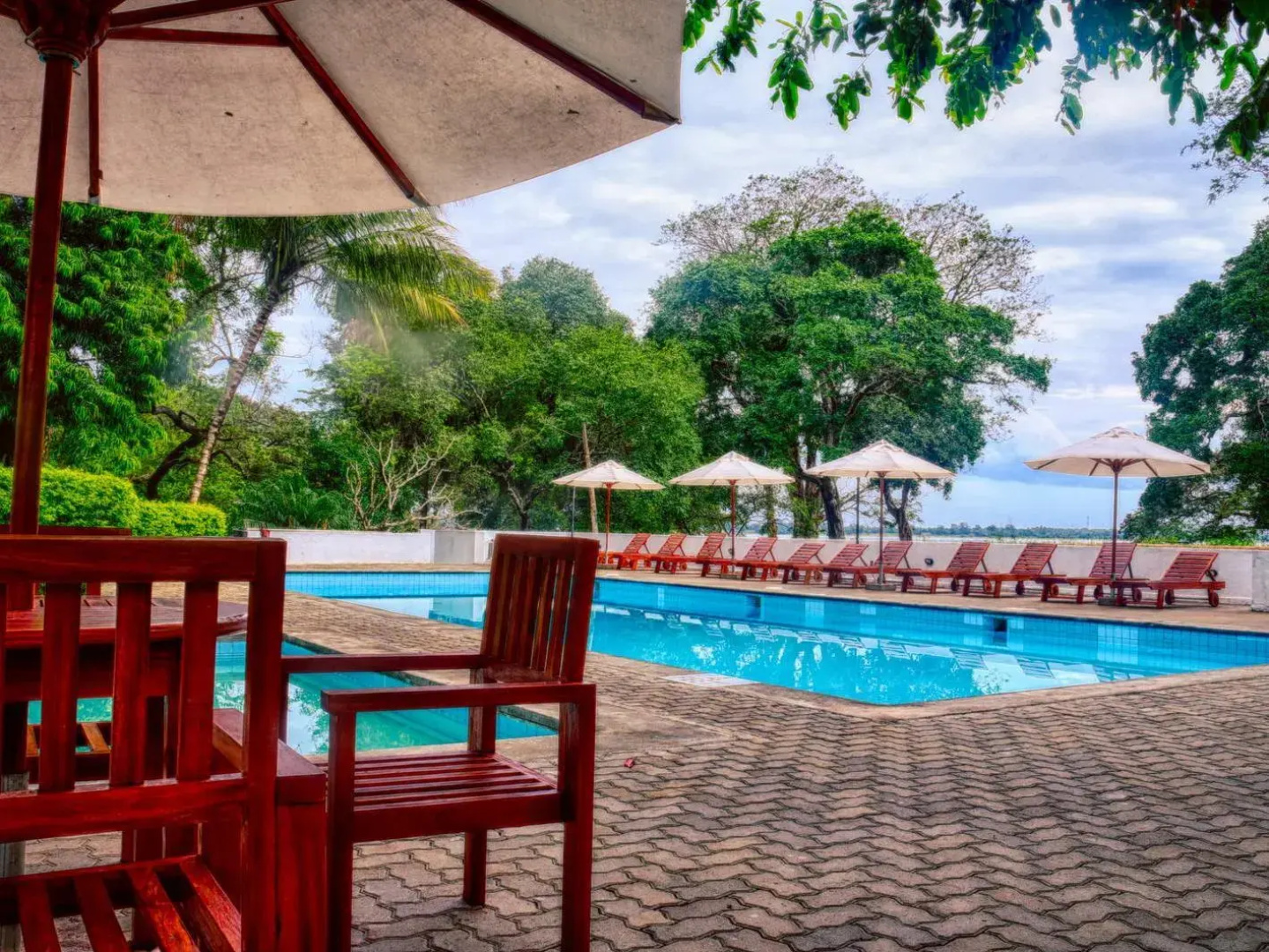 The Lakeside Hotel at Nuwarawewa