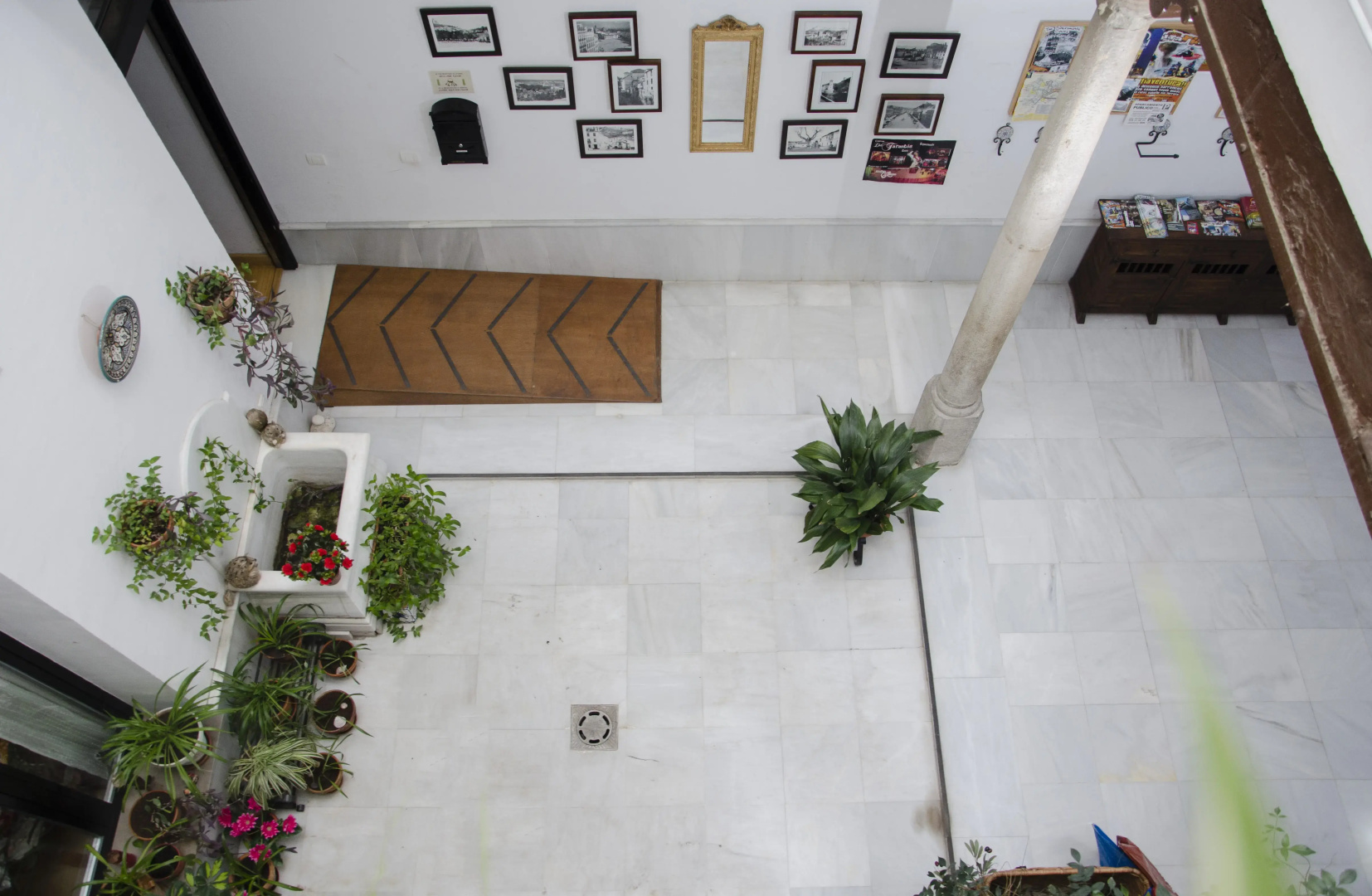 El Granado Hostel