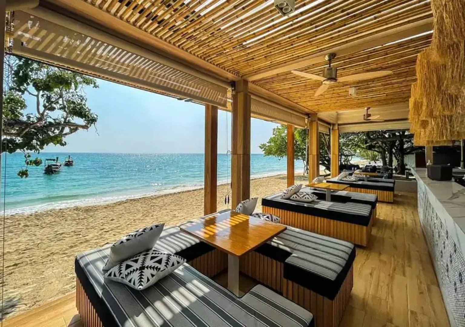 Phi Phi Holiday Resort – SHA Extra Plus