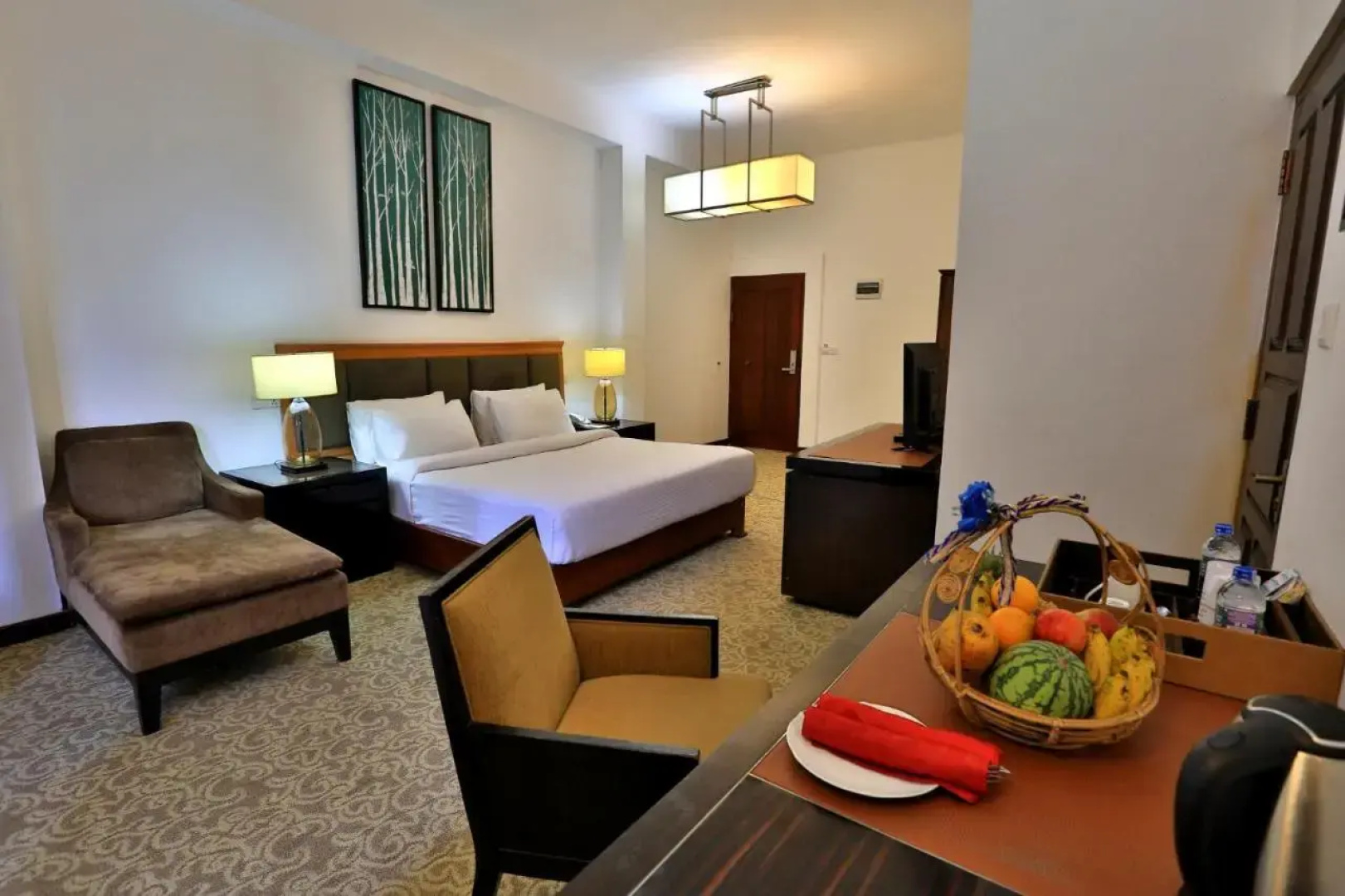 Ashford Hotel