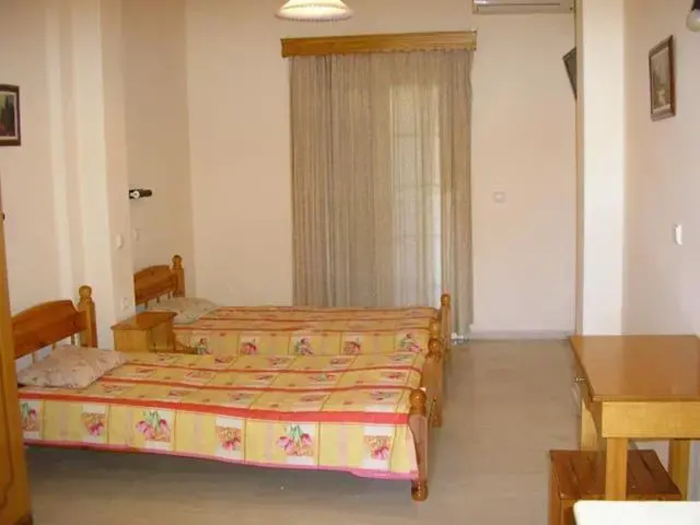 Lemon Lane Apartments