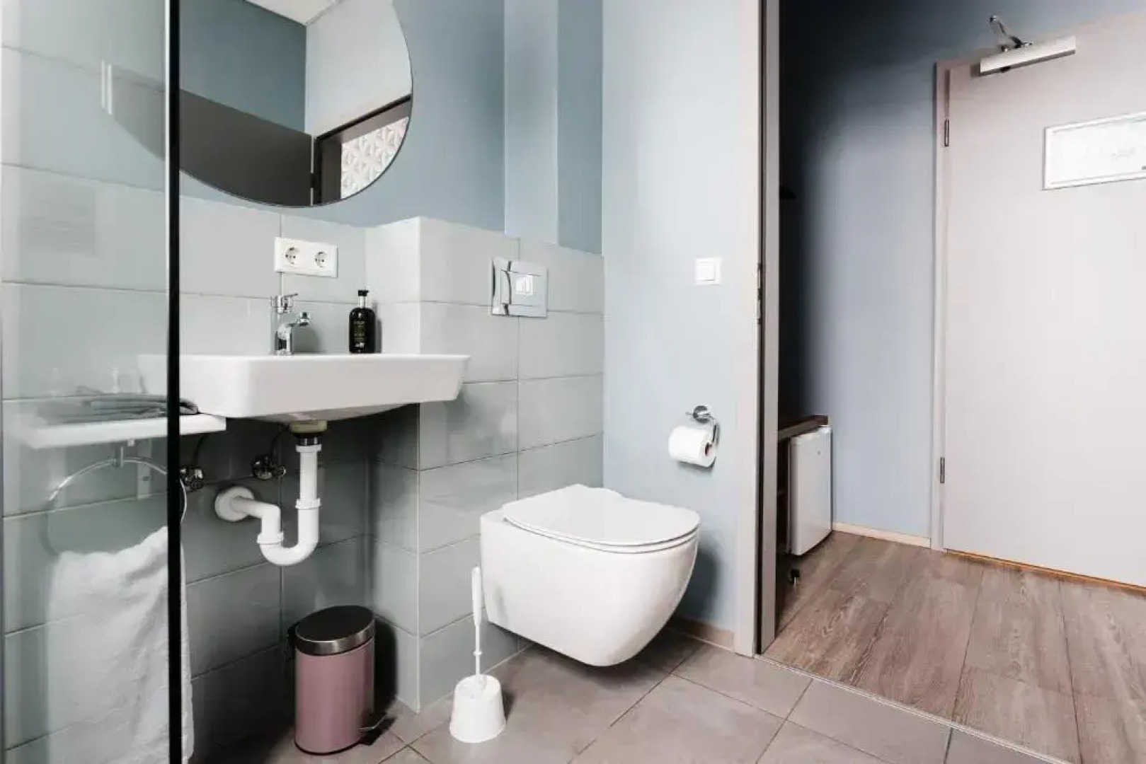 Отель Oddsson Midtown 