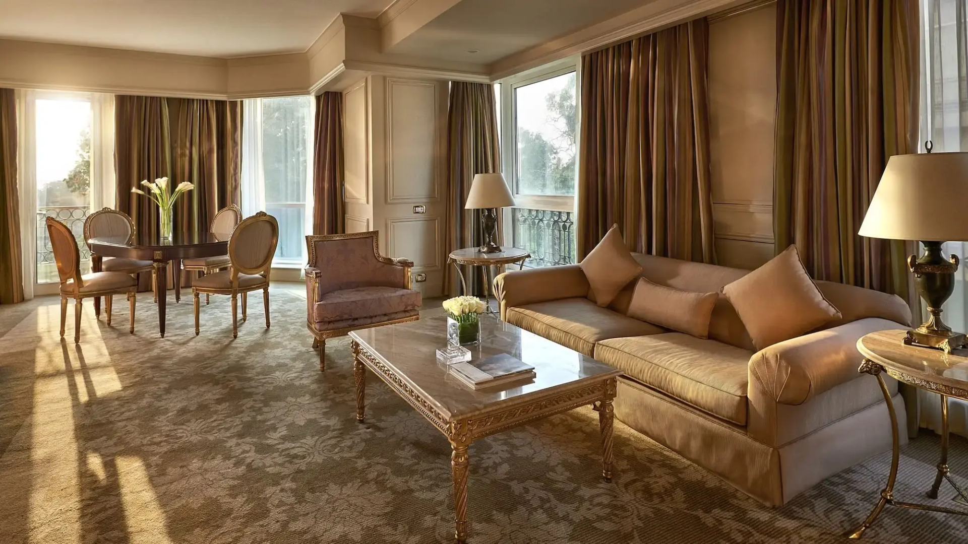Отель Four Seasons Cairo at First Residence