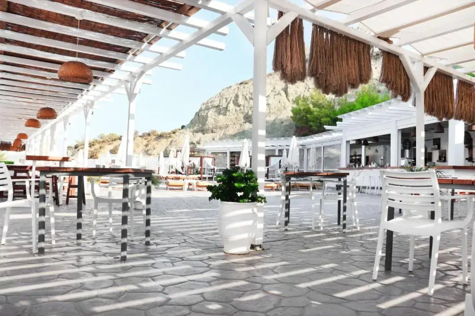 Aloe Hotel