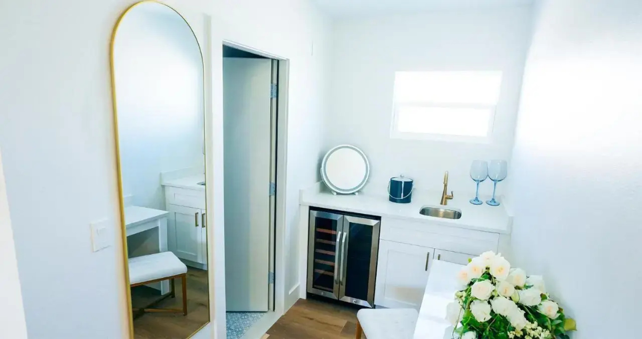 Ivory Sands Beach Suites