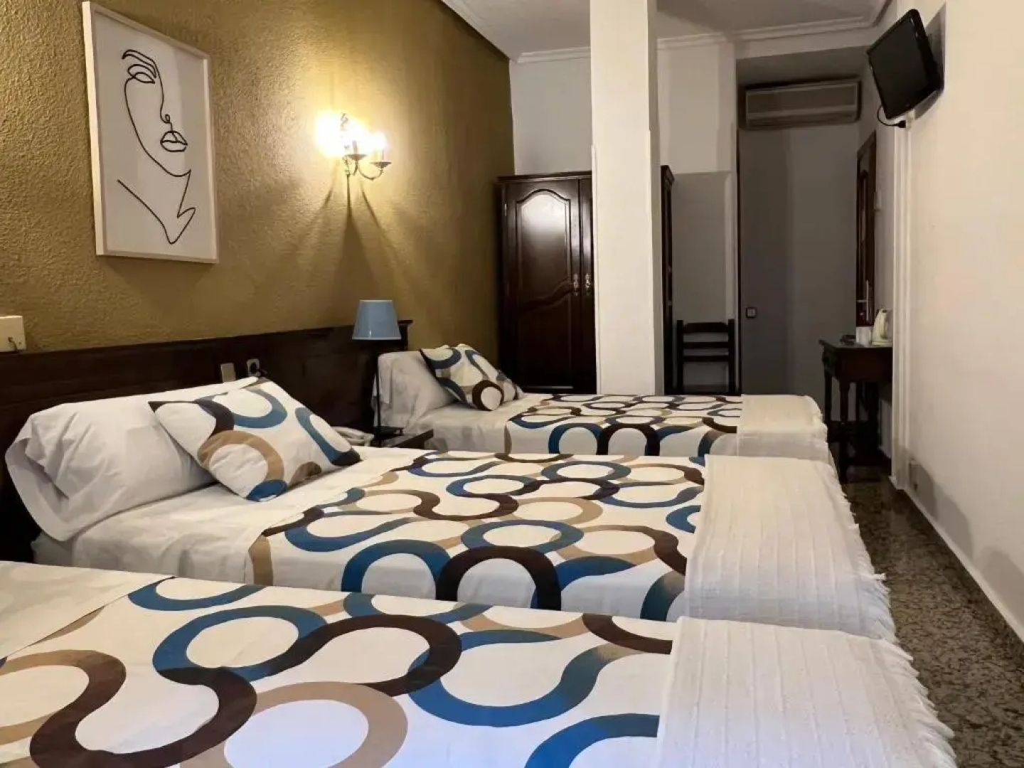 Hostal Sonsoles Madrid Centro