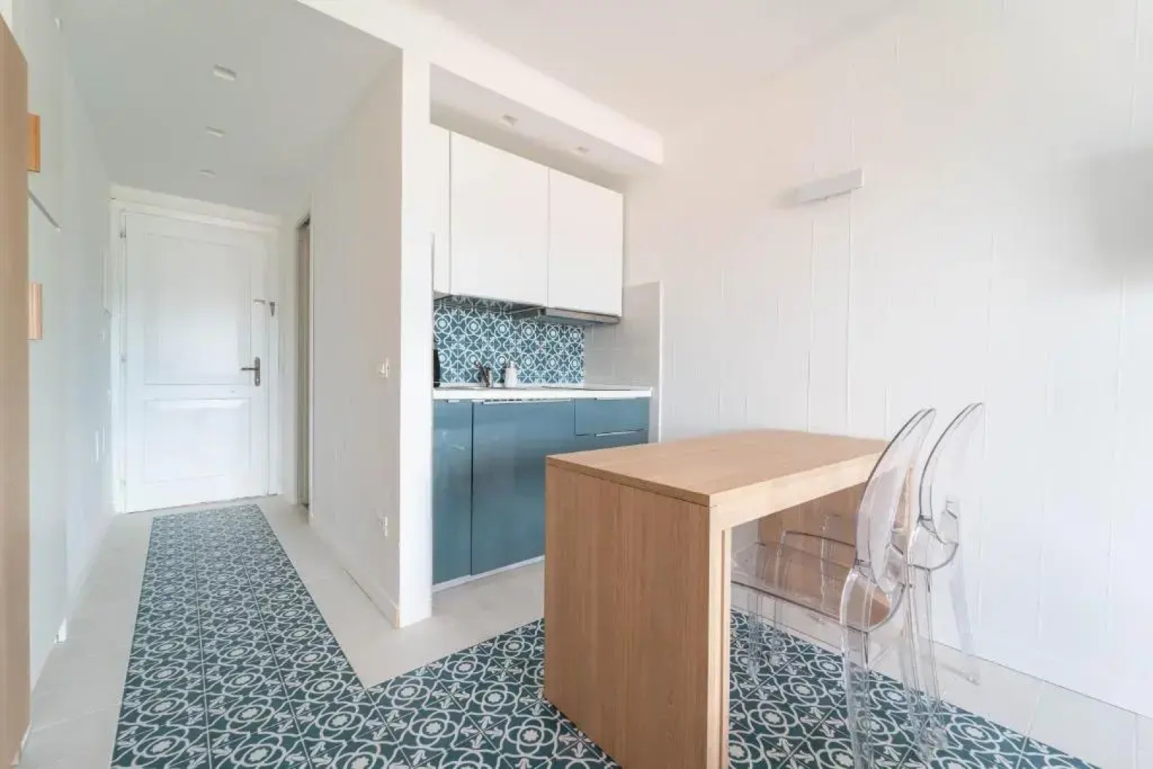 Отель Sunset Suite Sardinia