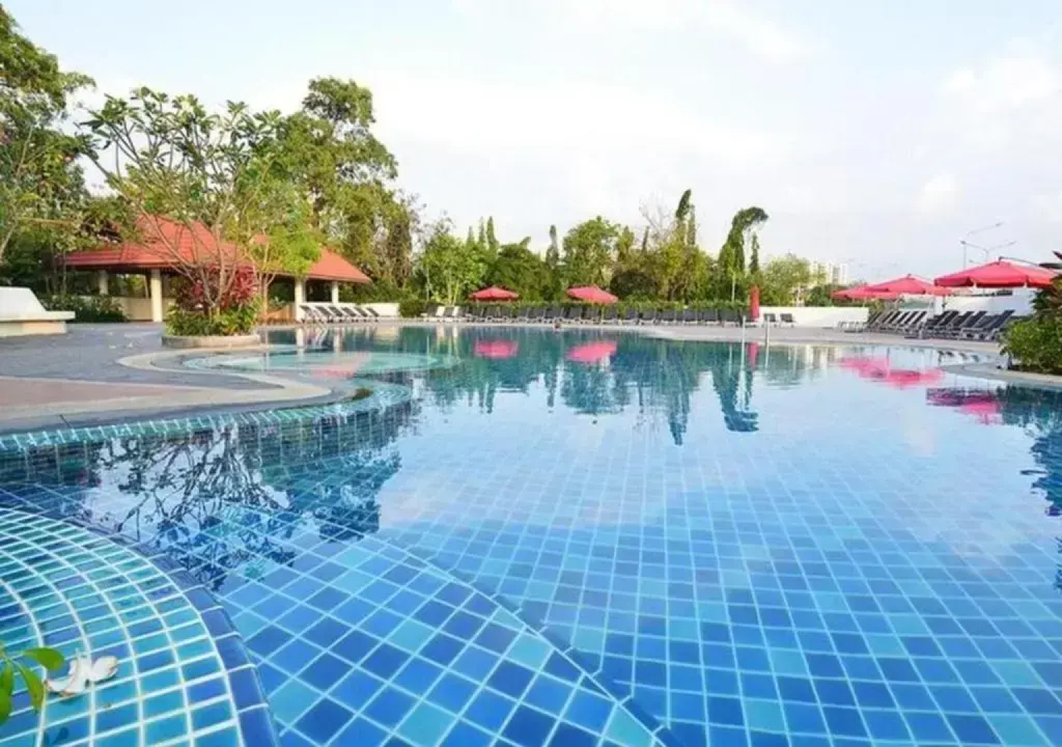Welcome Jomtien Beach Hotel