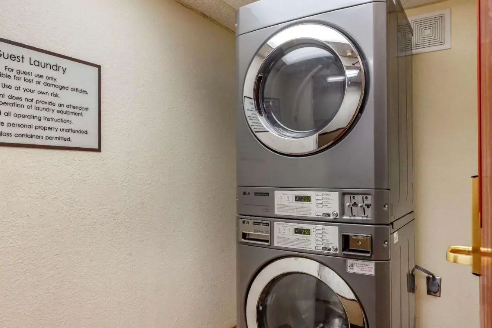 Quality Inn & Suites Raleigh Durham Airport