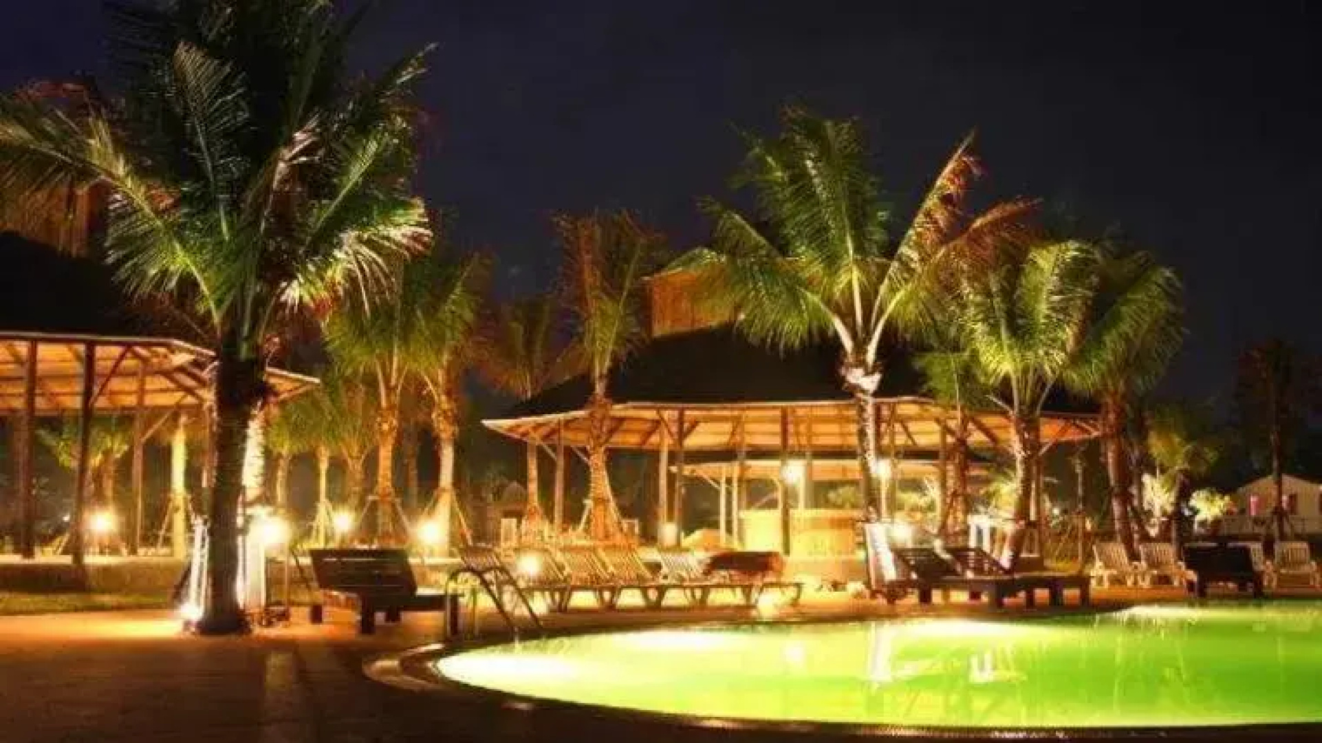 Siam Society Beach Resort
