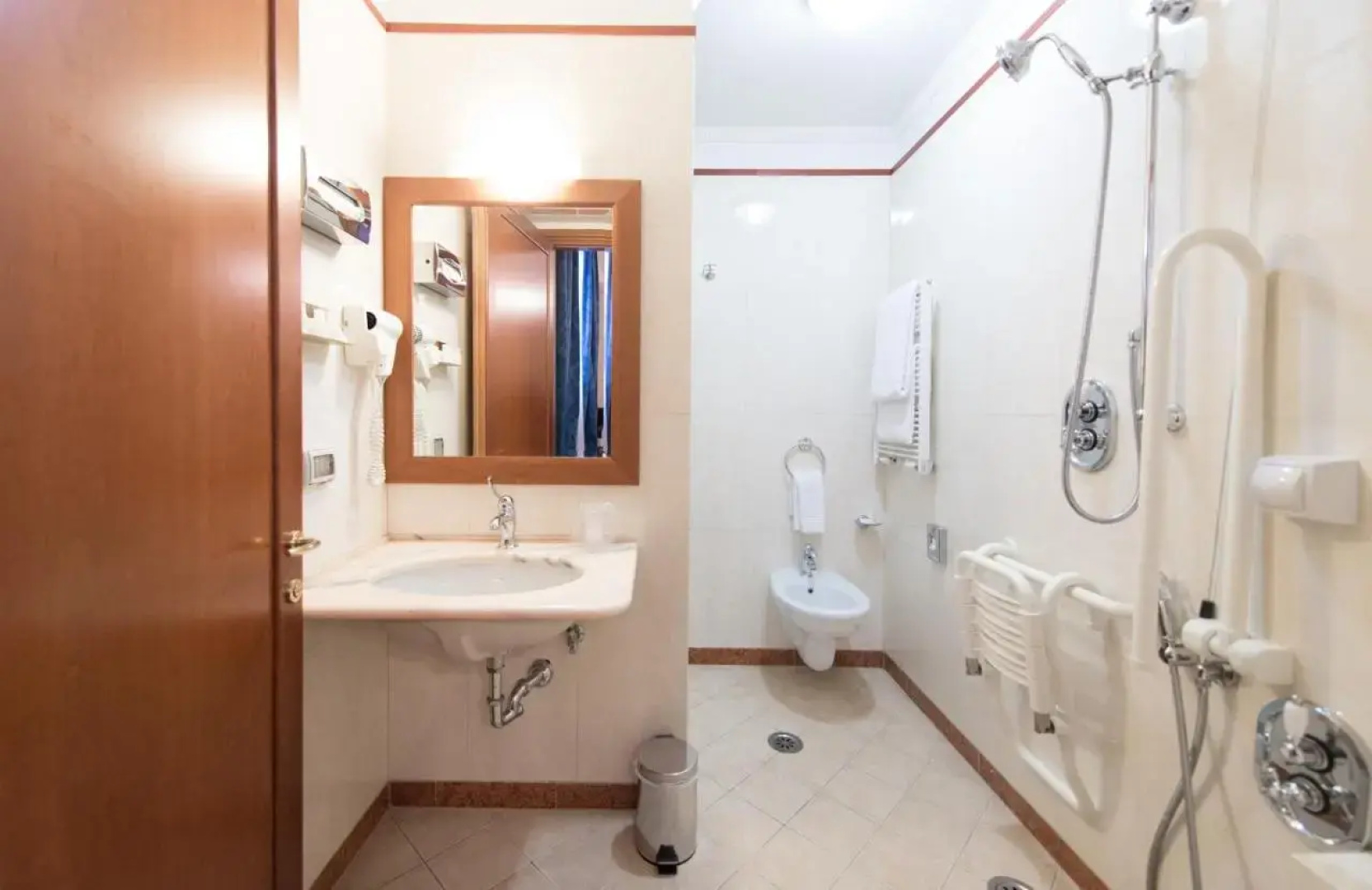 Diana Park Hotel