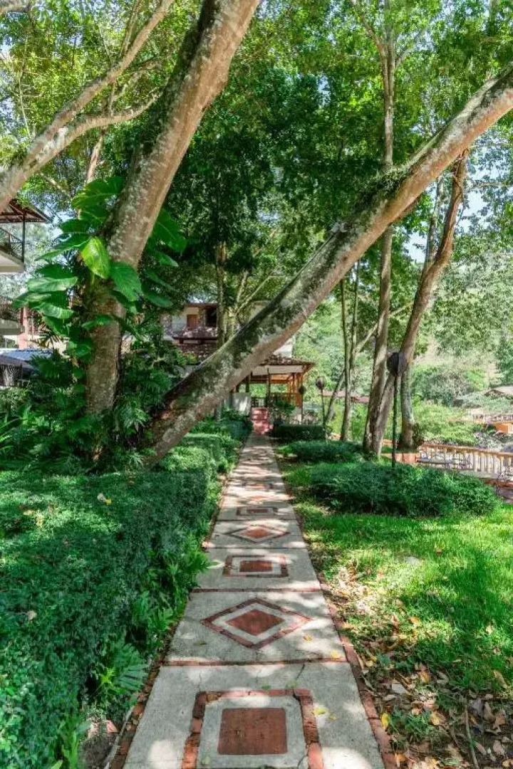 Отель Gran Jimenoa