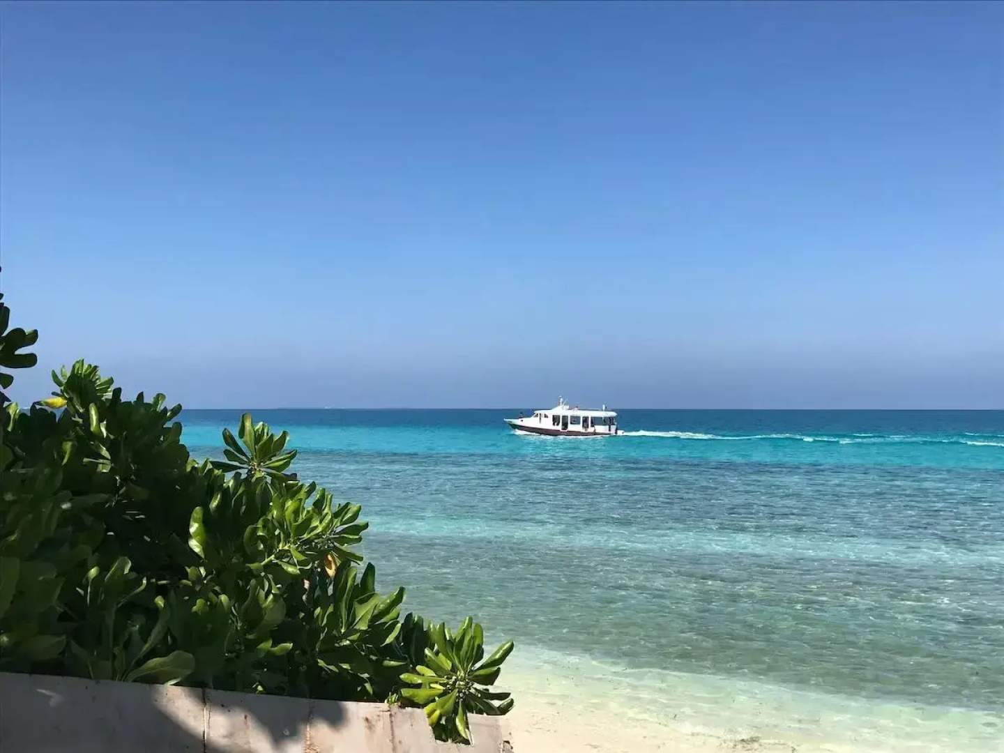 Athiri Beach Maldives