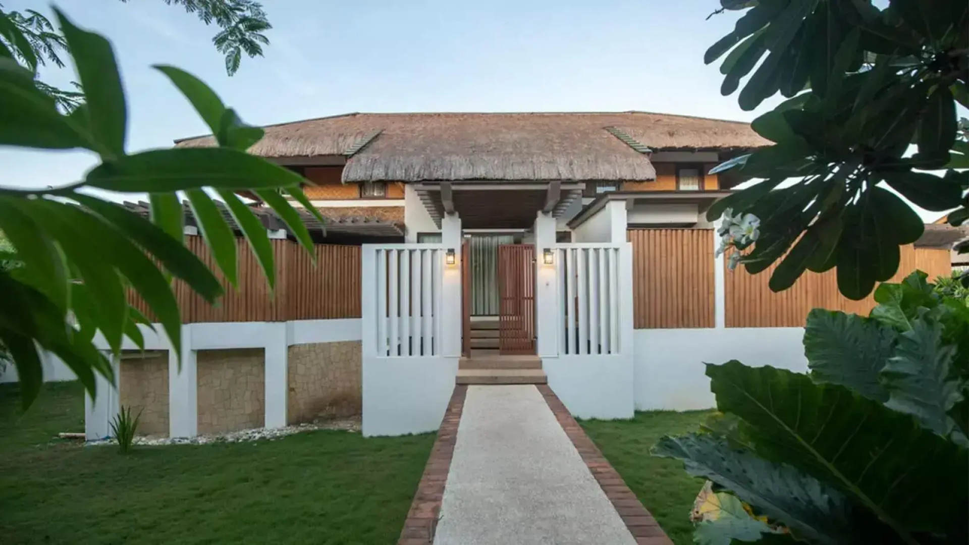 Eskaya Beach Resort and Spa