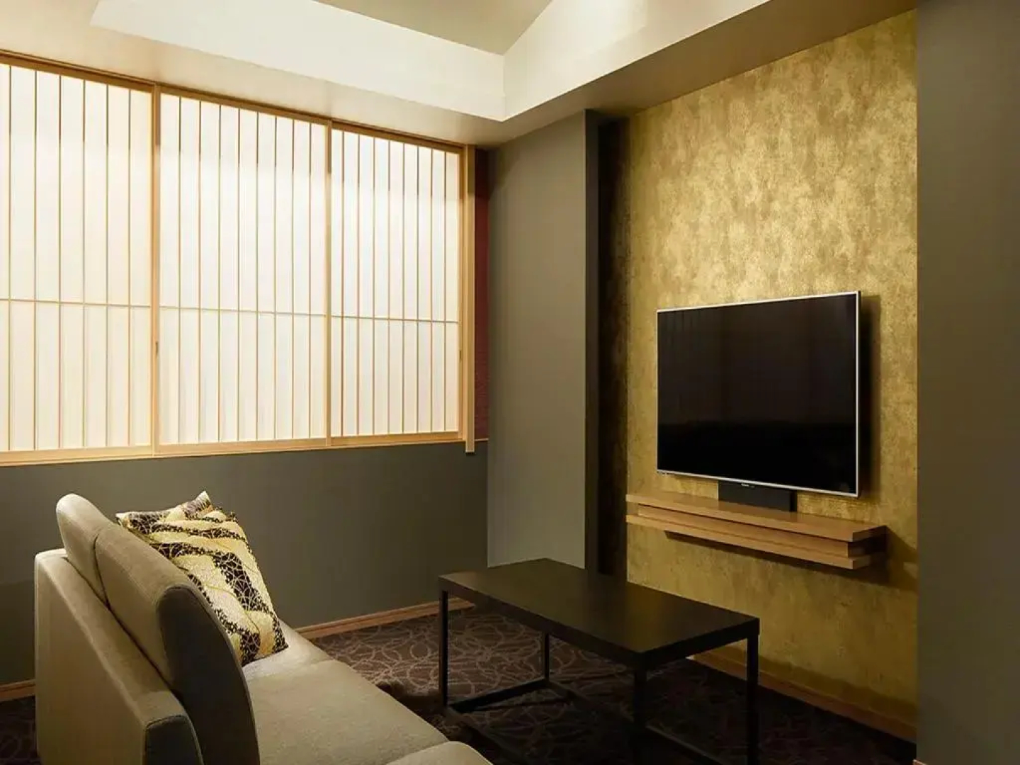 Отель Mitsui Garden Hotel Kyoto Shinmachi Bettei