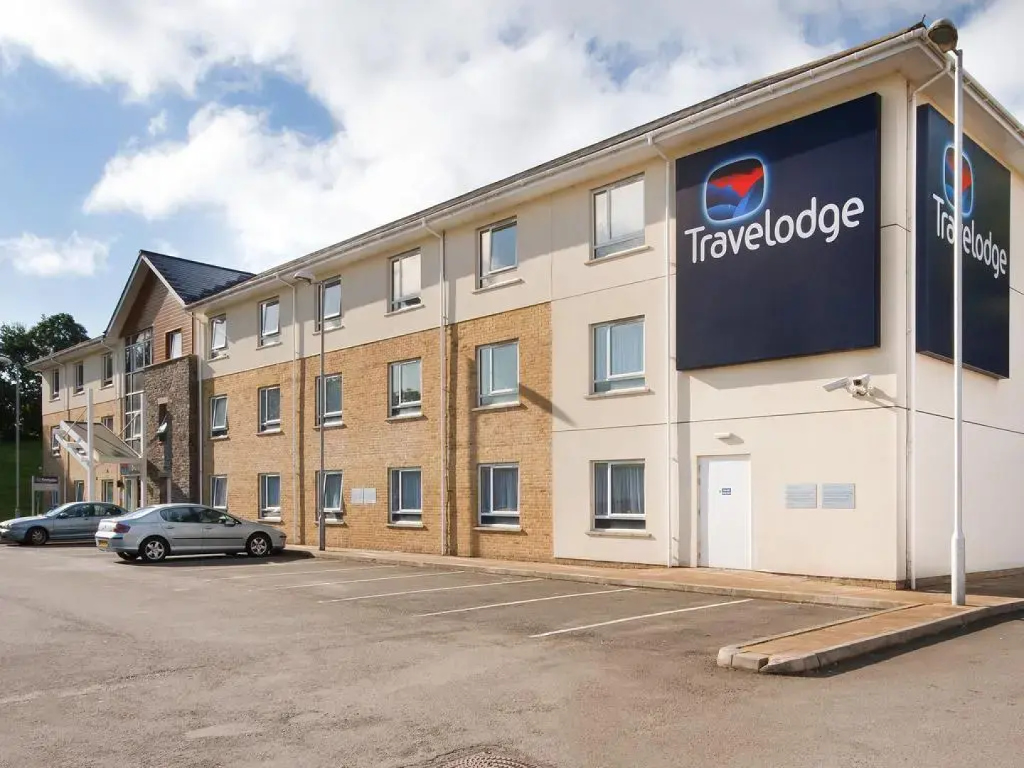 Travelodge Merthyr Tydfil Hotel