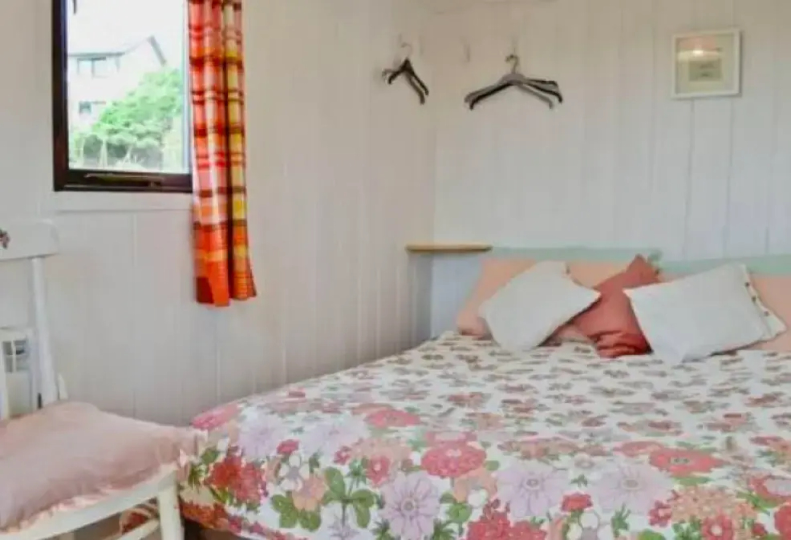 Log Cabin