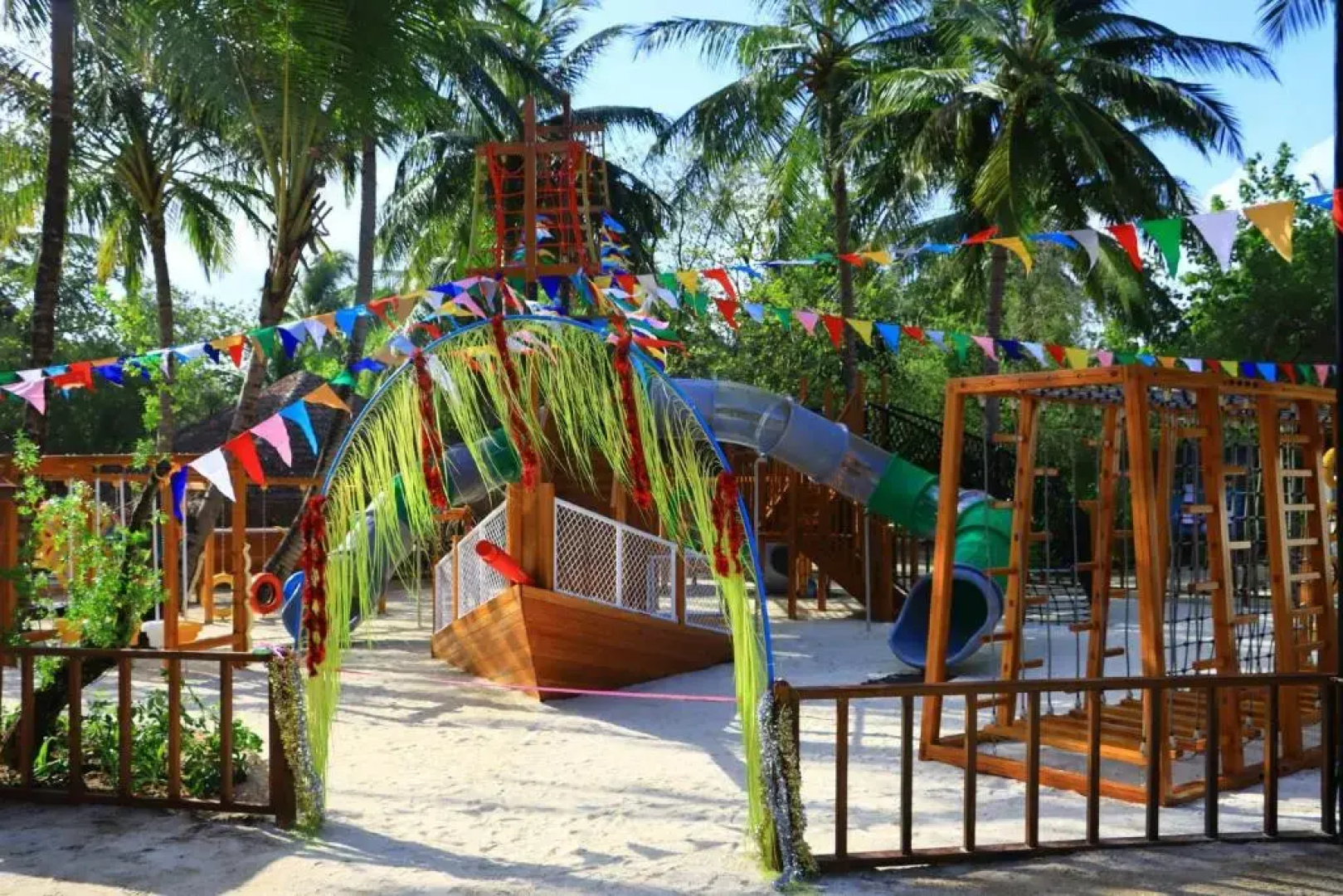 Курорт Cinnamon Dhonveli Maldives