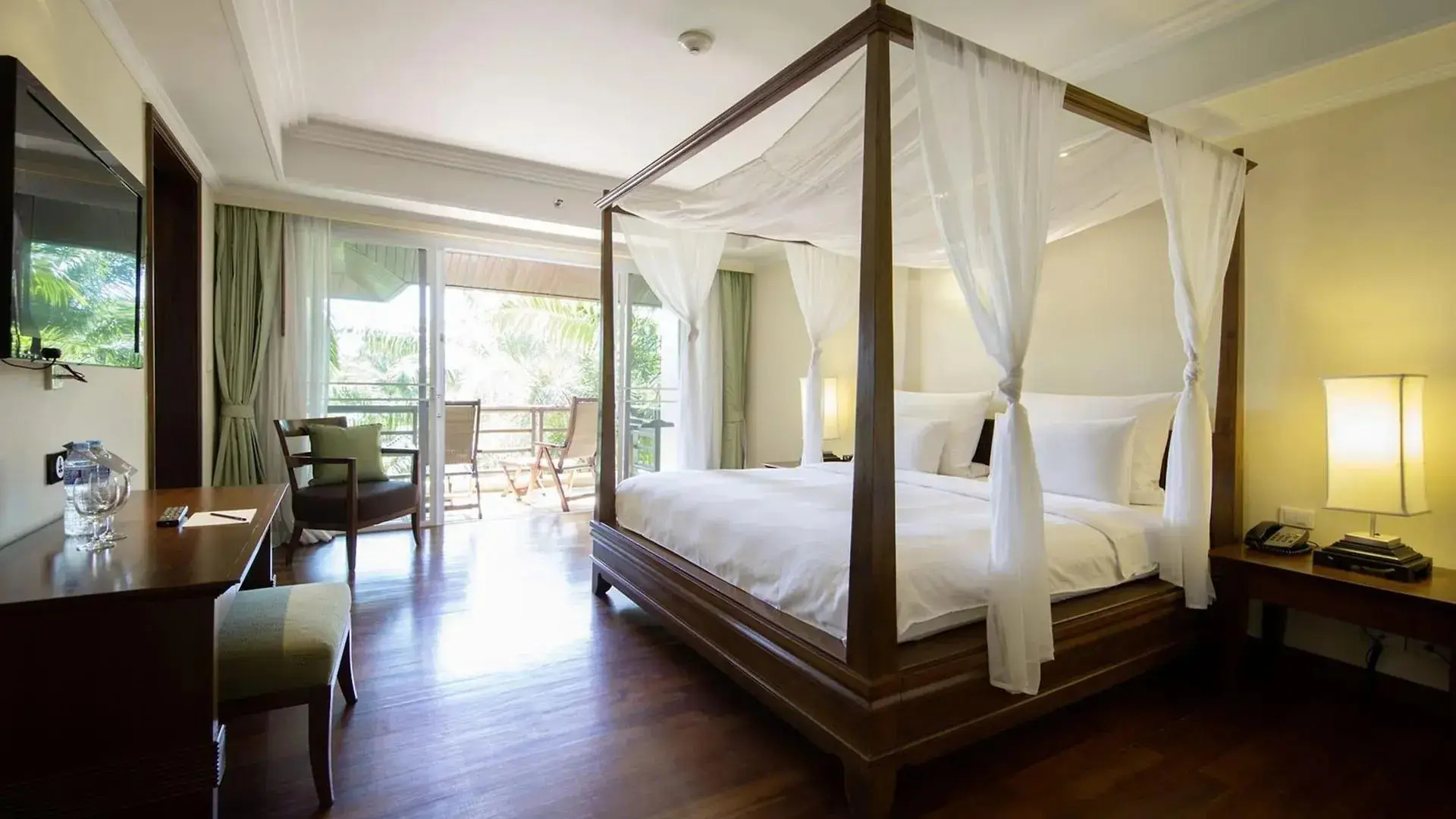 Robinson Khao Lak