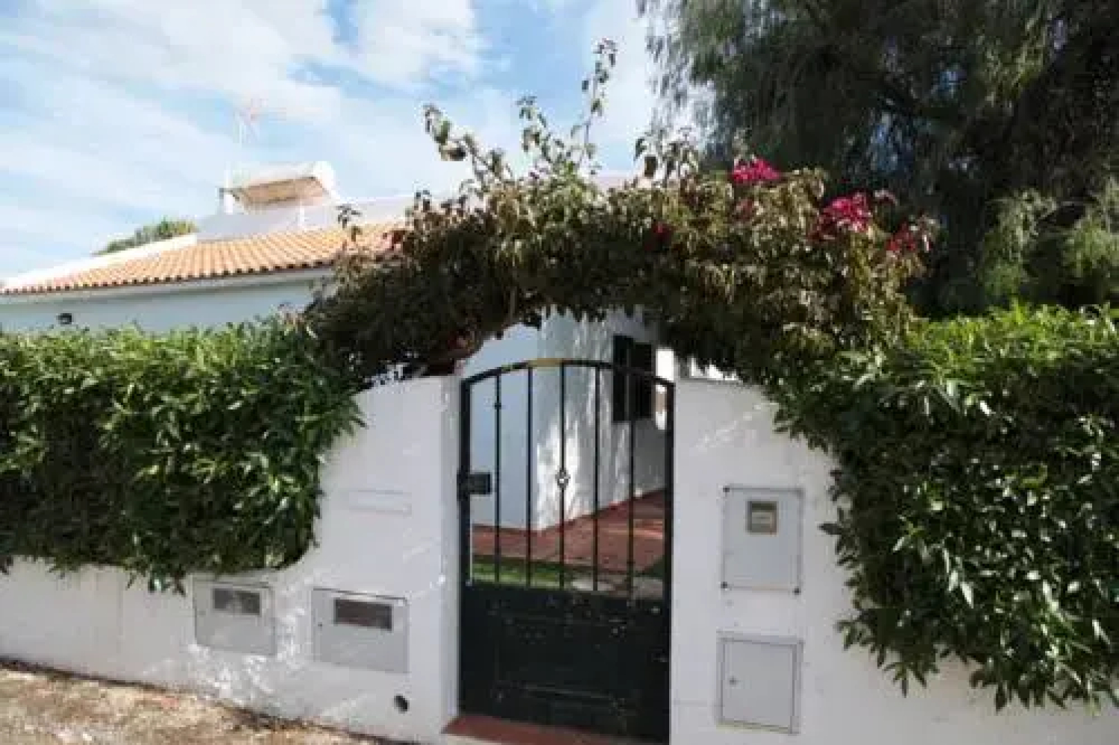 Ibisco House