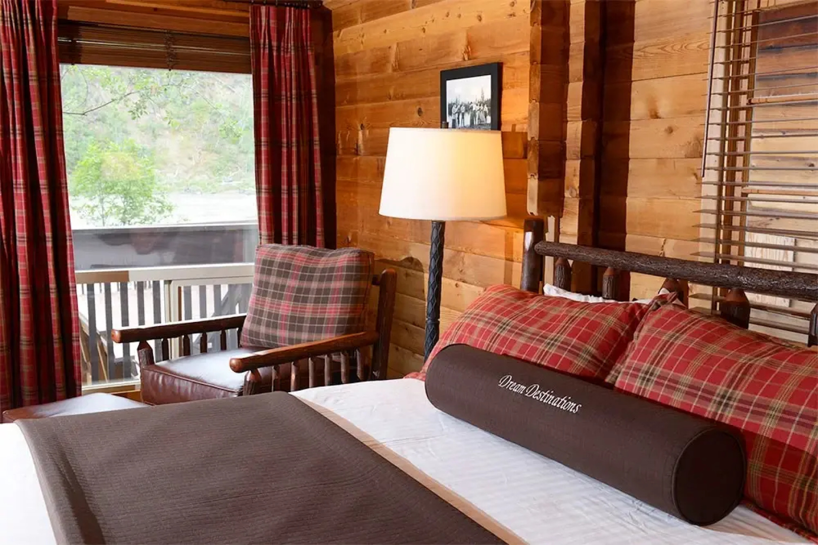 Denali Park Village