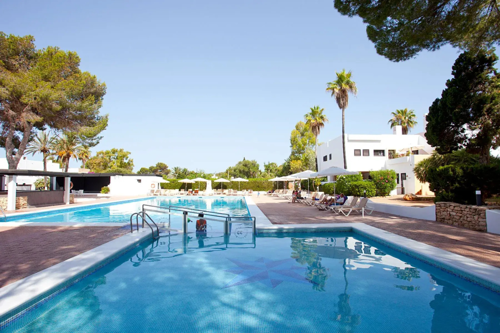Club Cala Azul