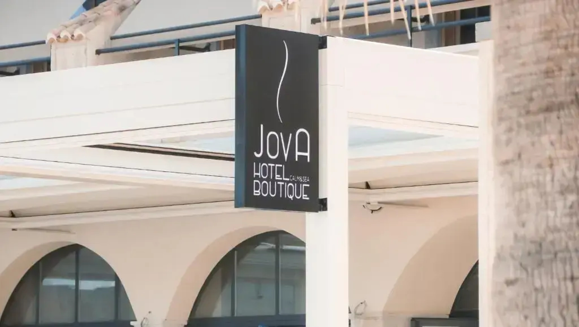 JovA Hotel