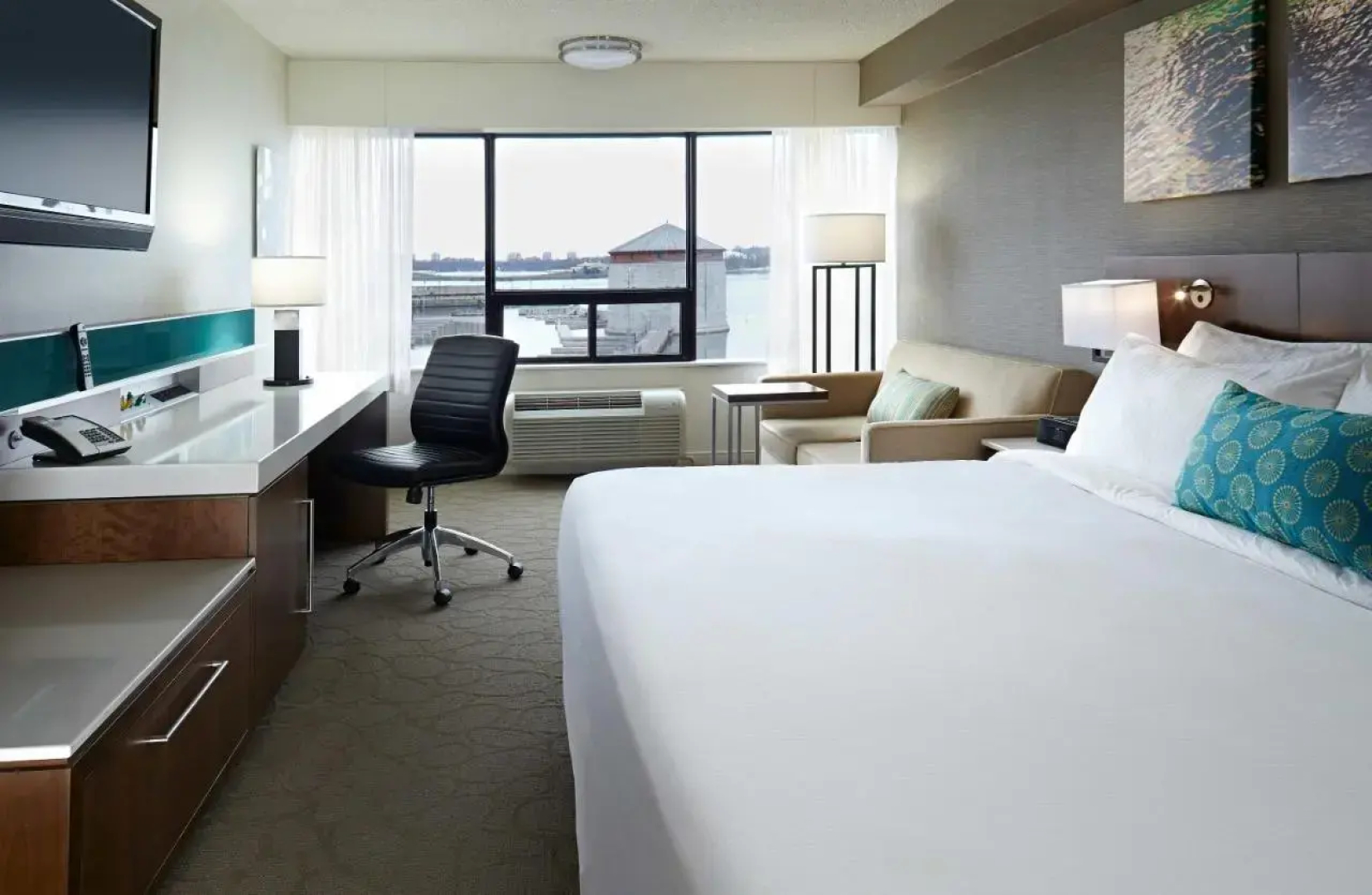 Delta Hotels by Marriott Kingston Waterfront