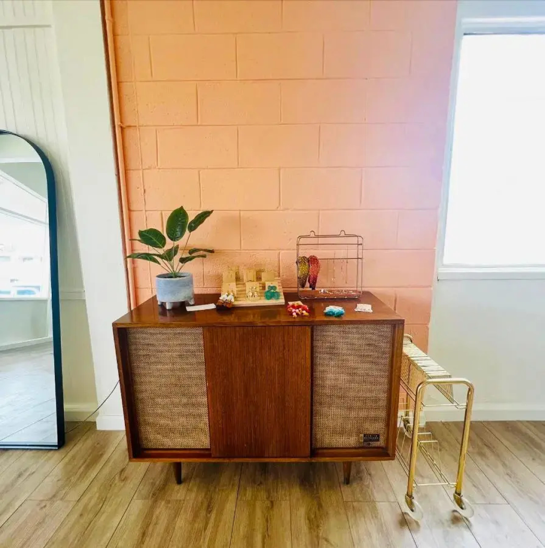 The Postcard Motel