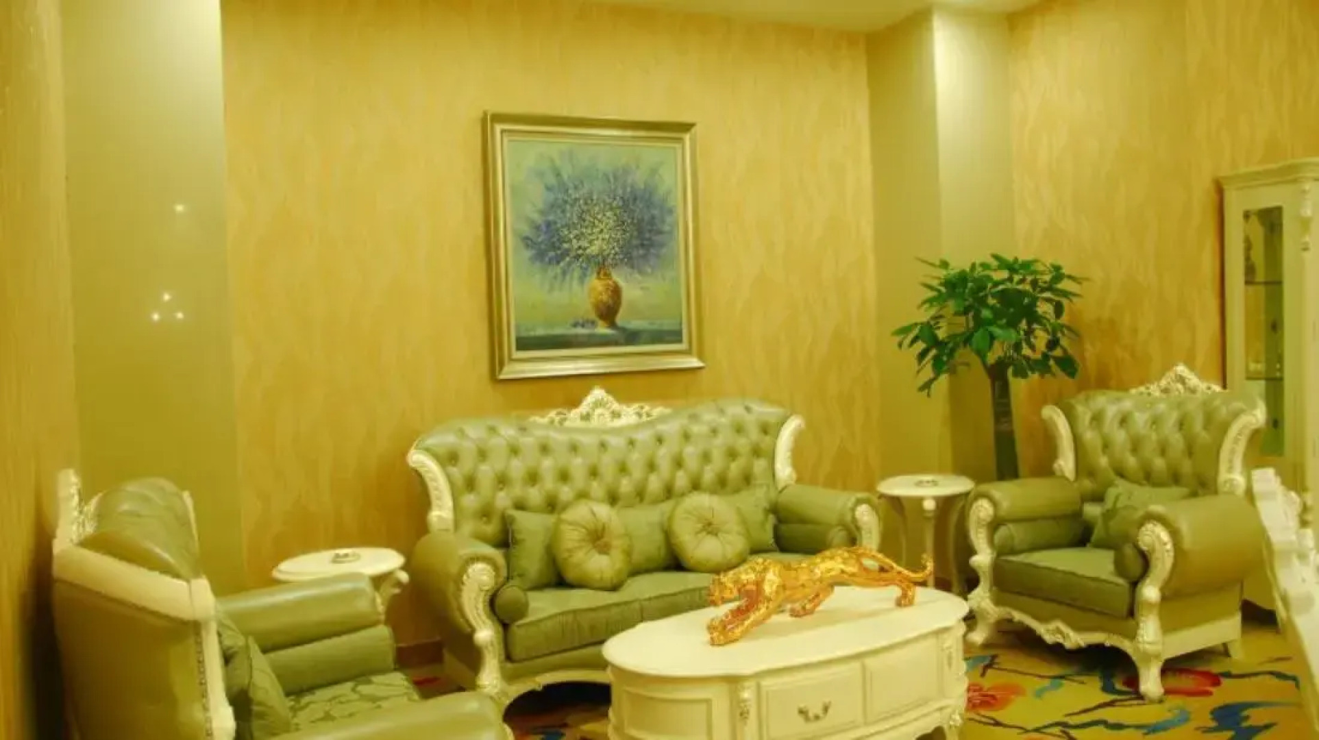 Vienna International Hotel Beihai Beibuwan Square Branch