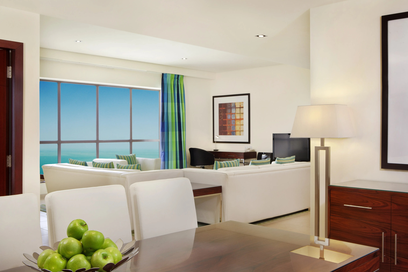 Hilton Dubai The Walk