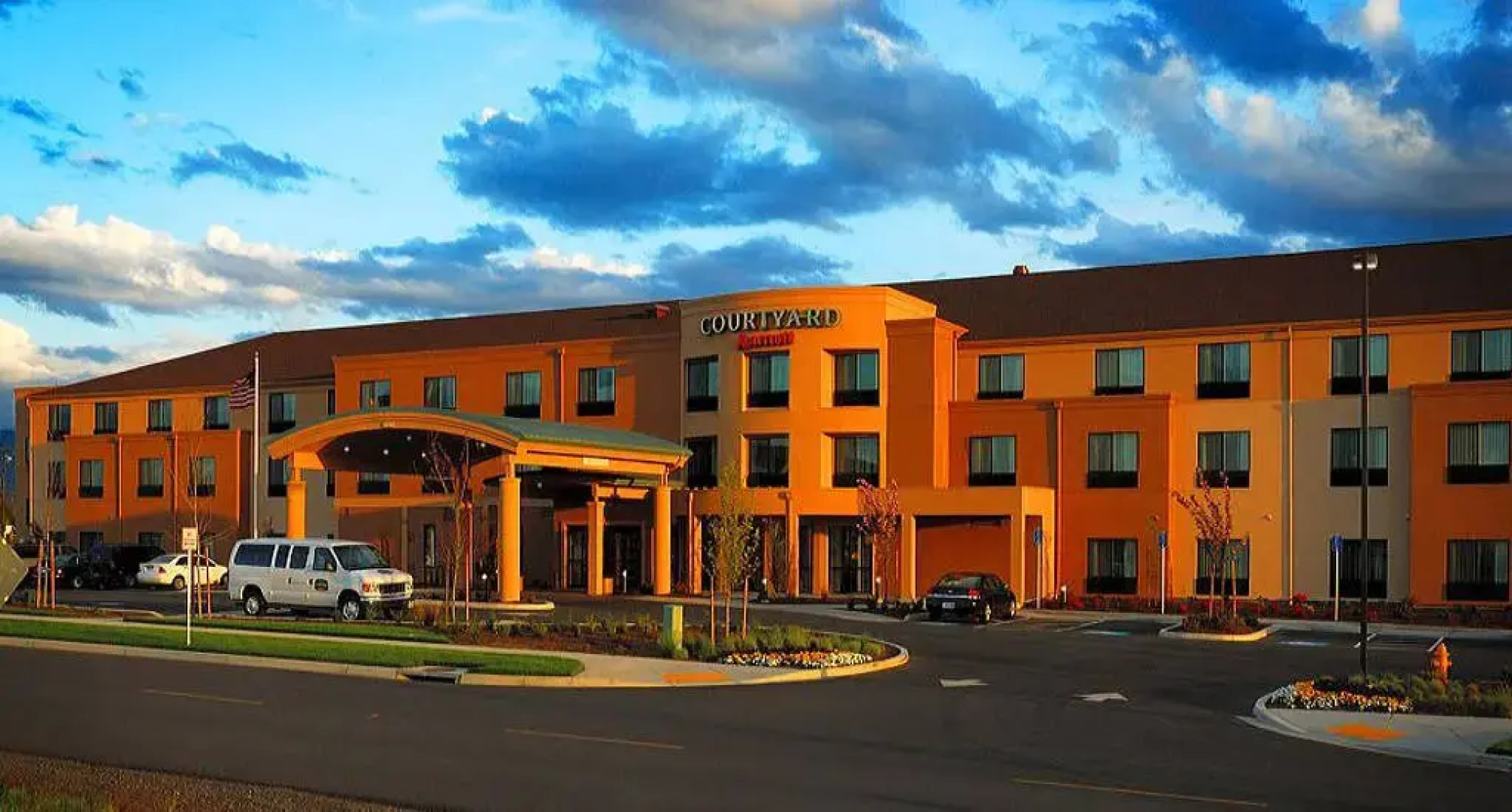 Courtyard by Marriott Medford Airport