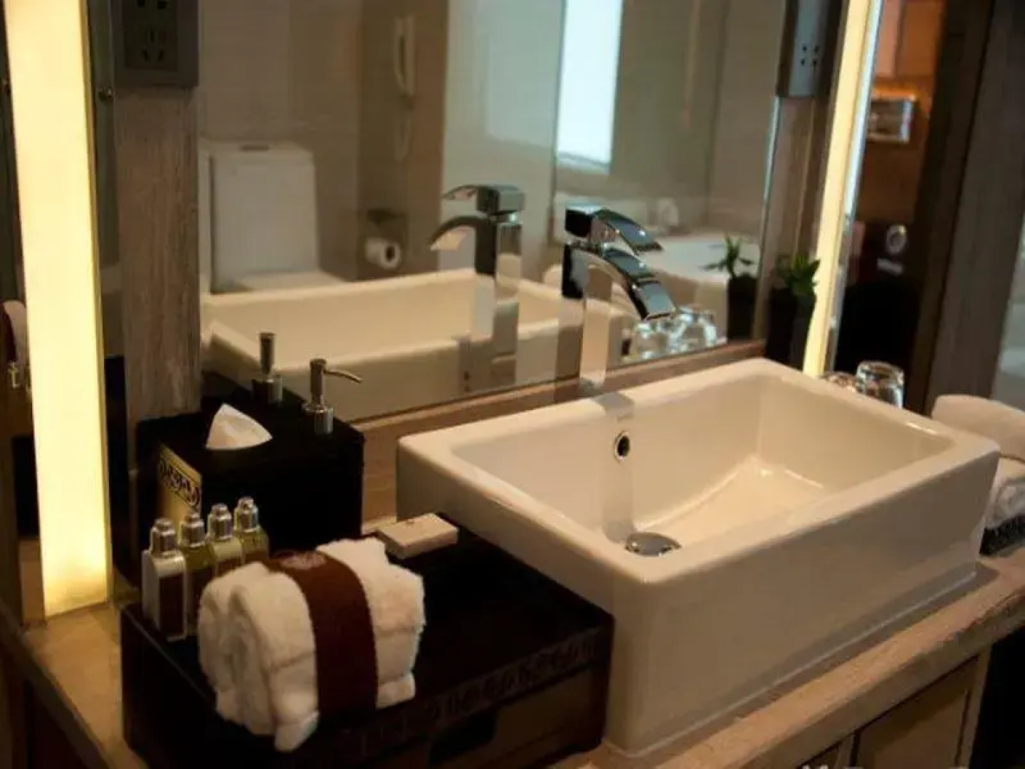 The Jade Boutique Hotel