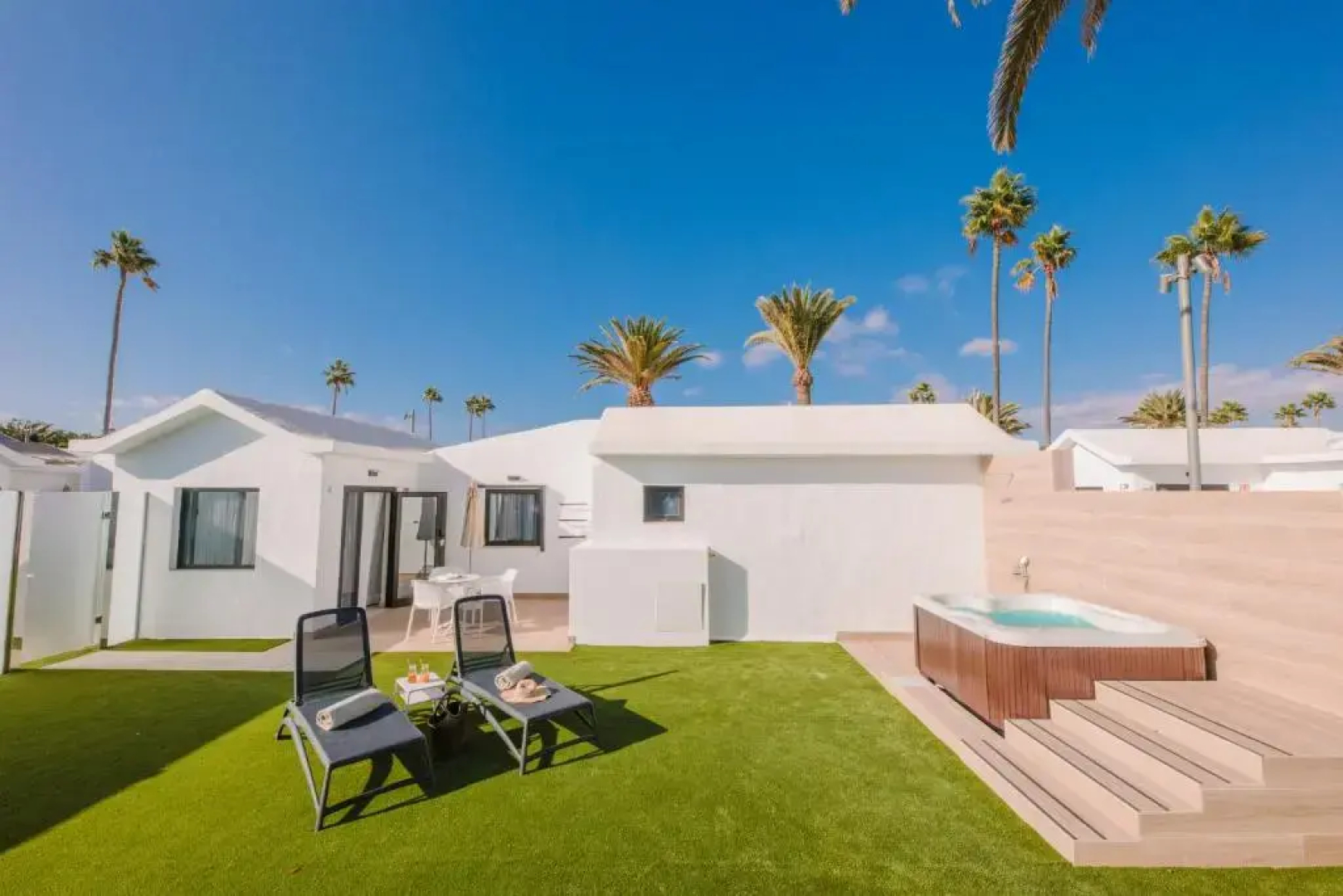 Отель Club Maspalomas Suites & Spa - Adults Only