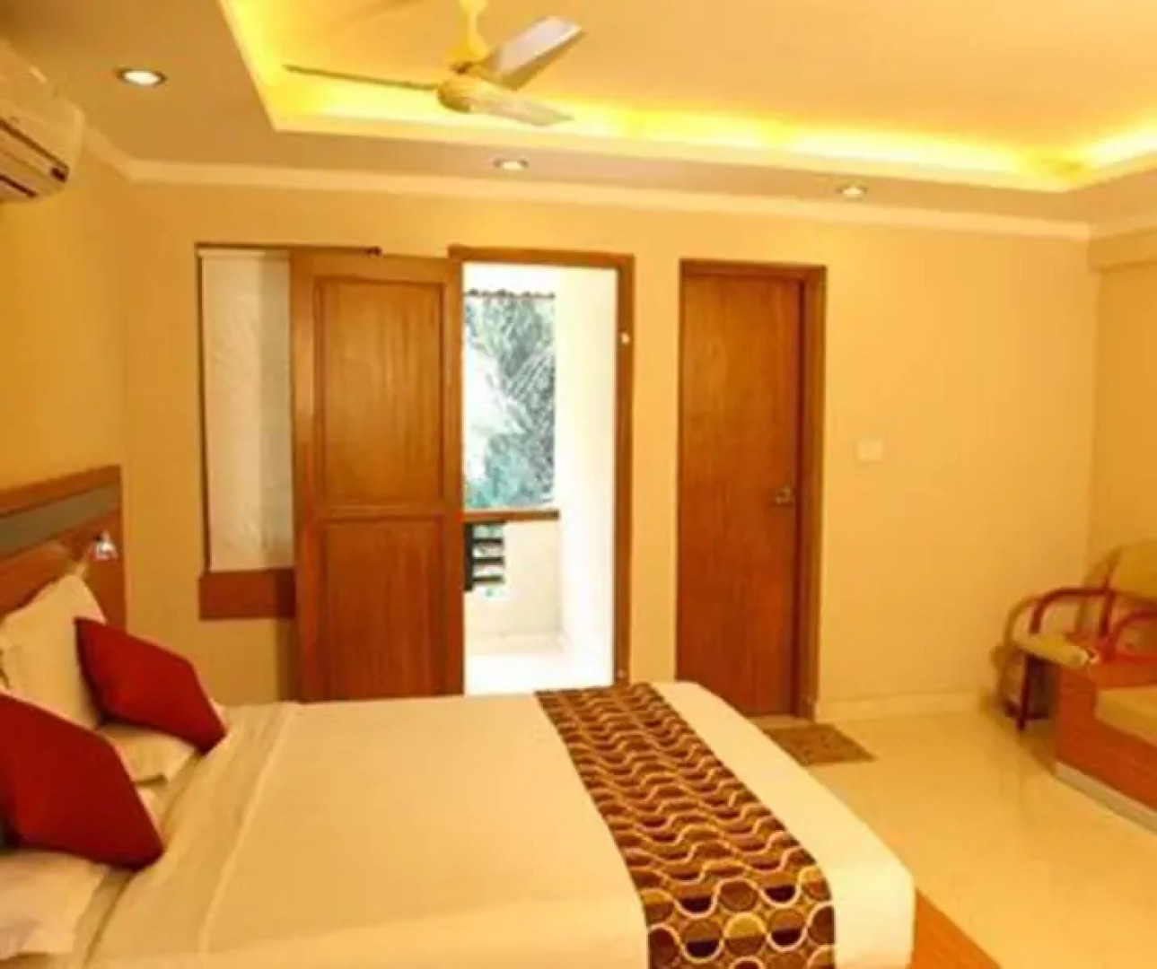 Thekkady Woods