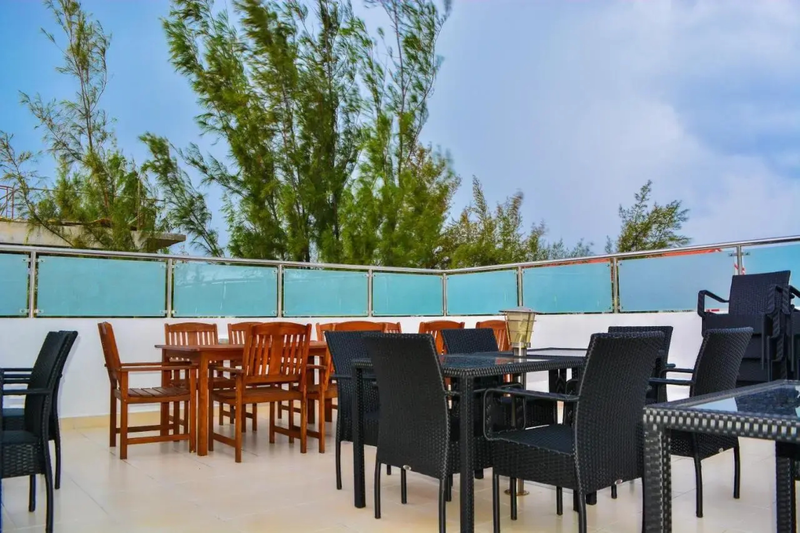 Отель Beach Palace